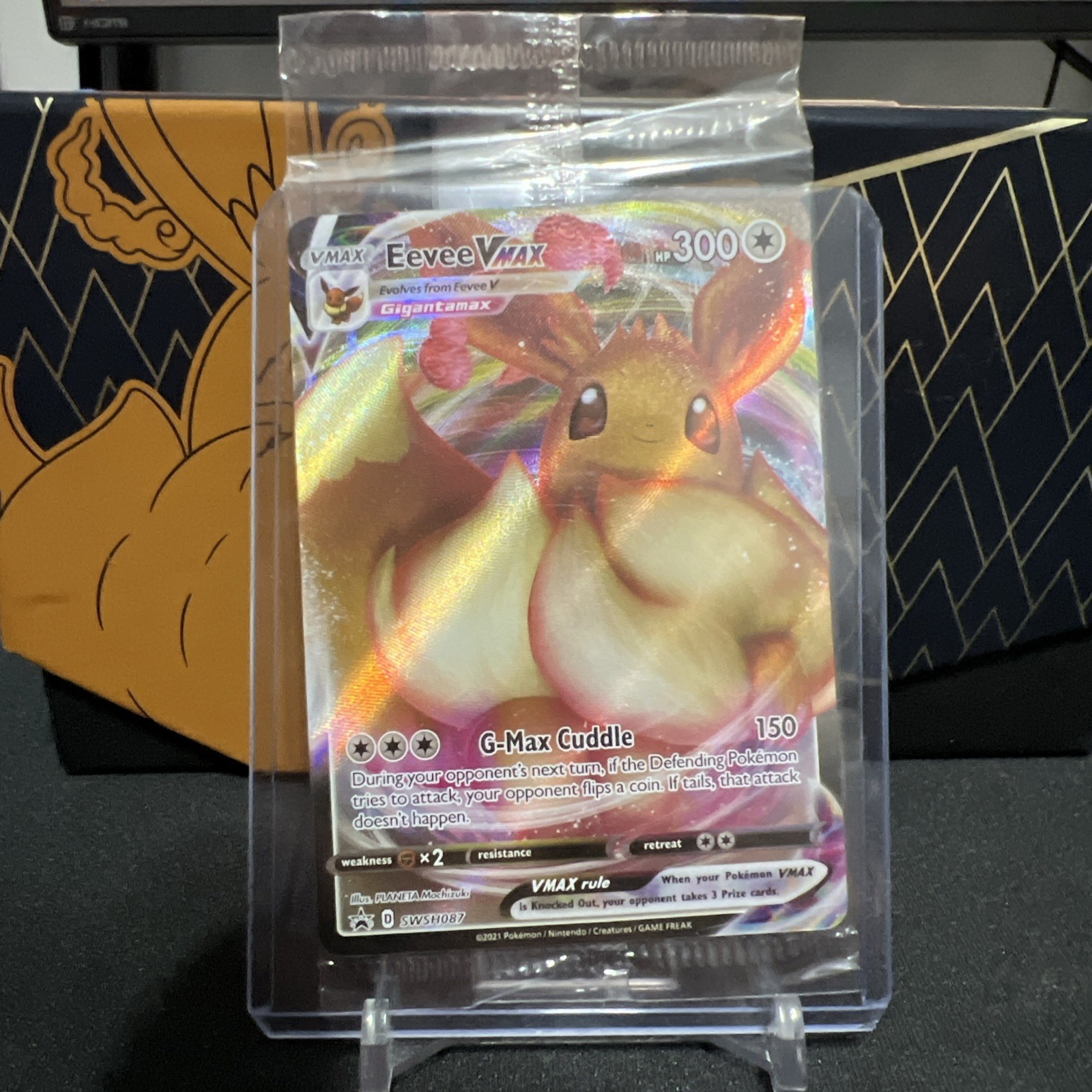Pokémon: Eevee VMAX SWSH087- Black Star Promo -Full Art Holo- Sealed