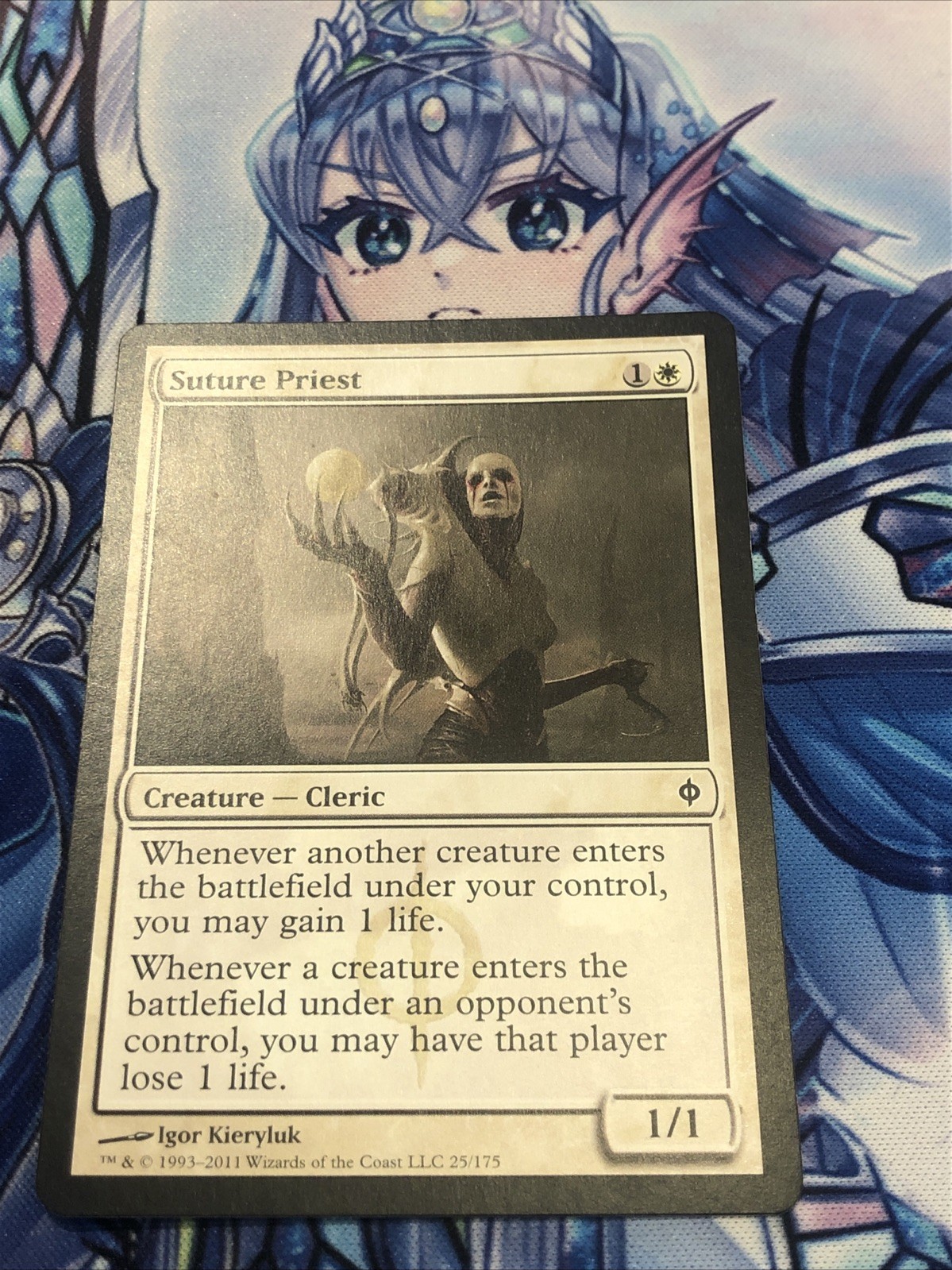 Suture Priest – NM New Phyrexia MTG