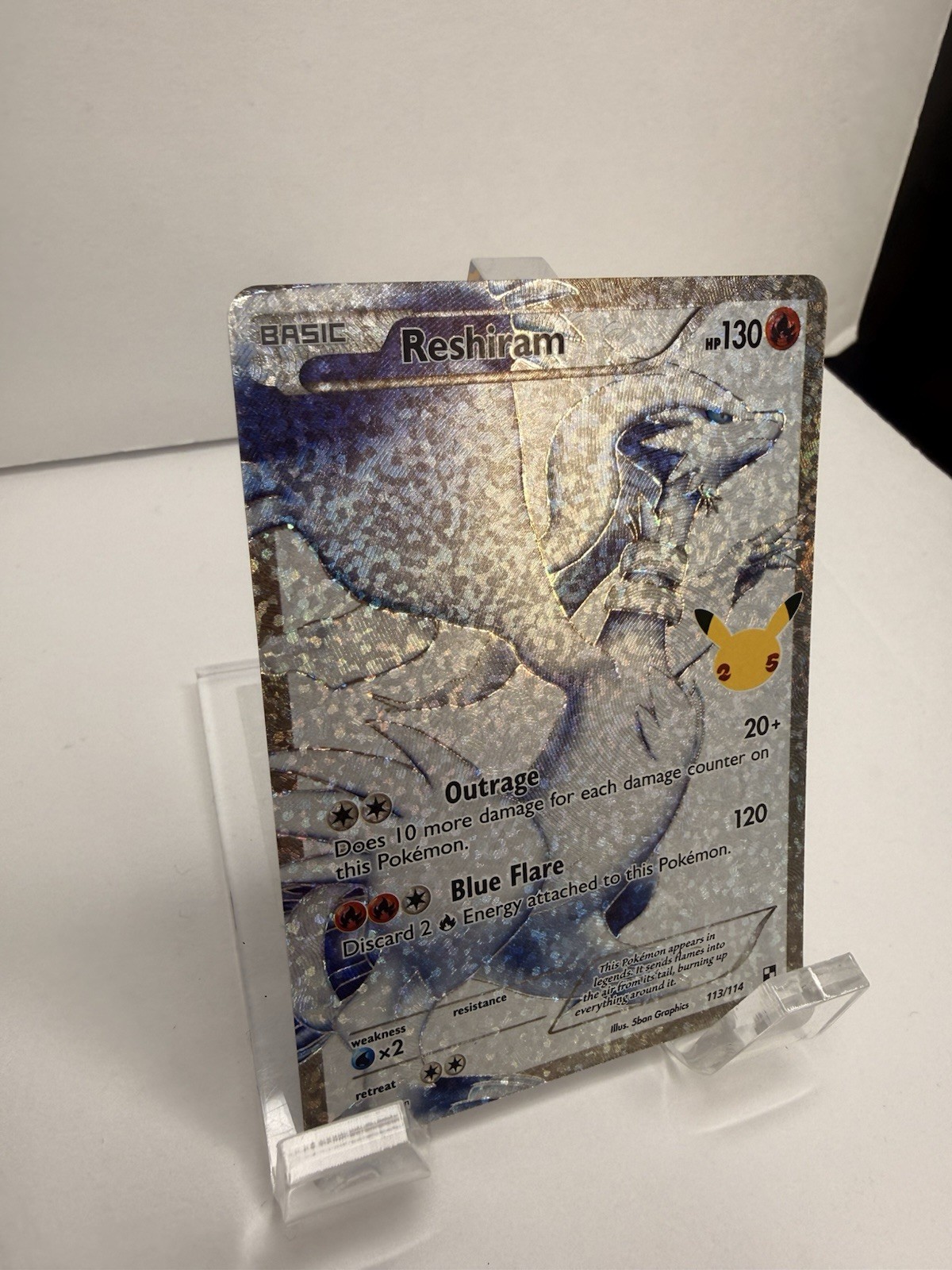 Reshiram 113/114 Celebrations: Classic Collection Holo – MINT!