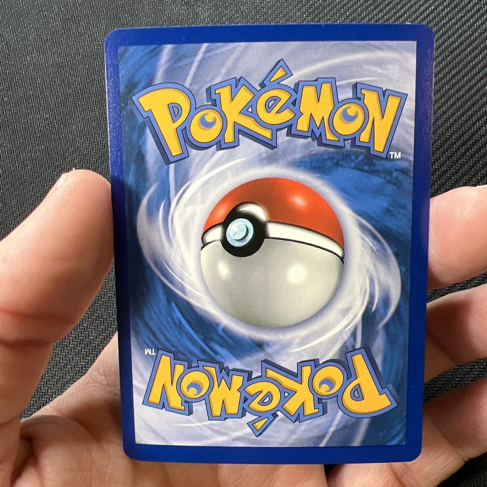 Lillipup 81/114 Reverse Crosshatch League Promo Black & White Pokemon Card