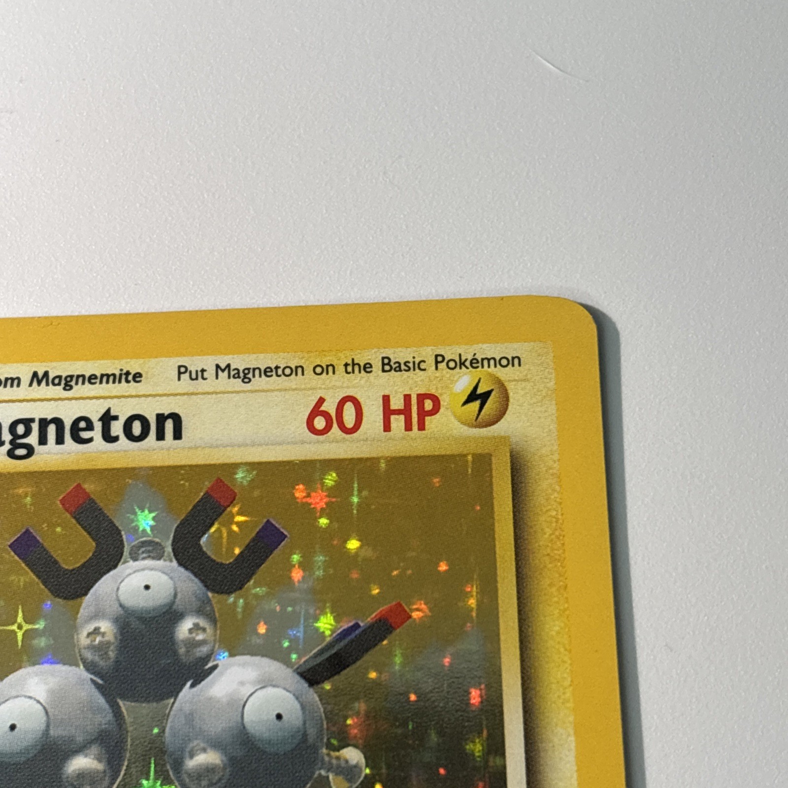 Magneton 009/102 Base Set Holo Pokémon TCG