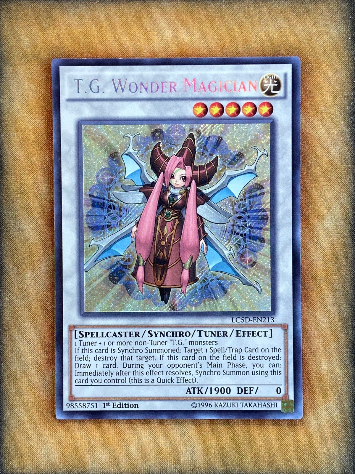 Yugioh T.G. Wonder Magician LC5D-EN213 Secret Rare 1st Ed NM