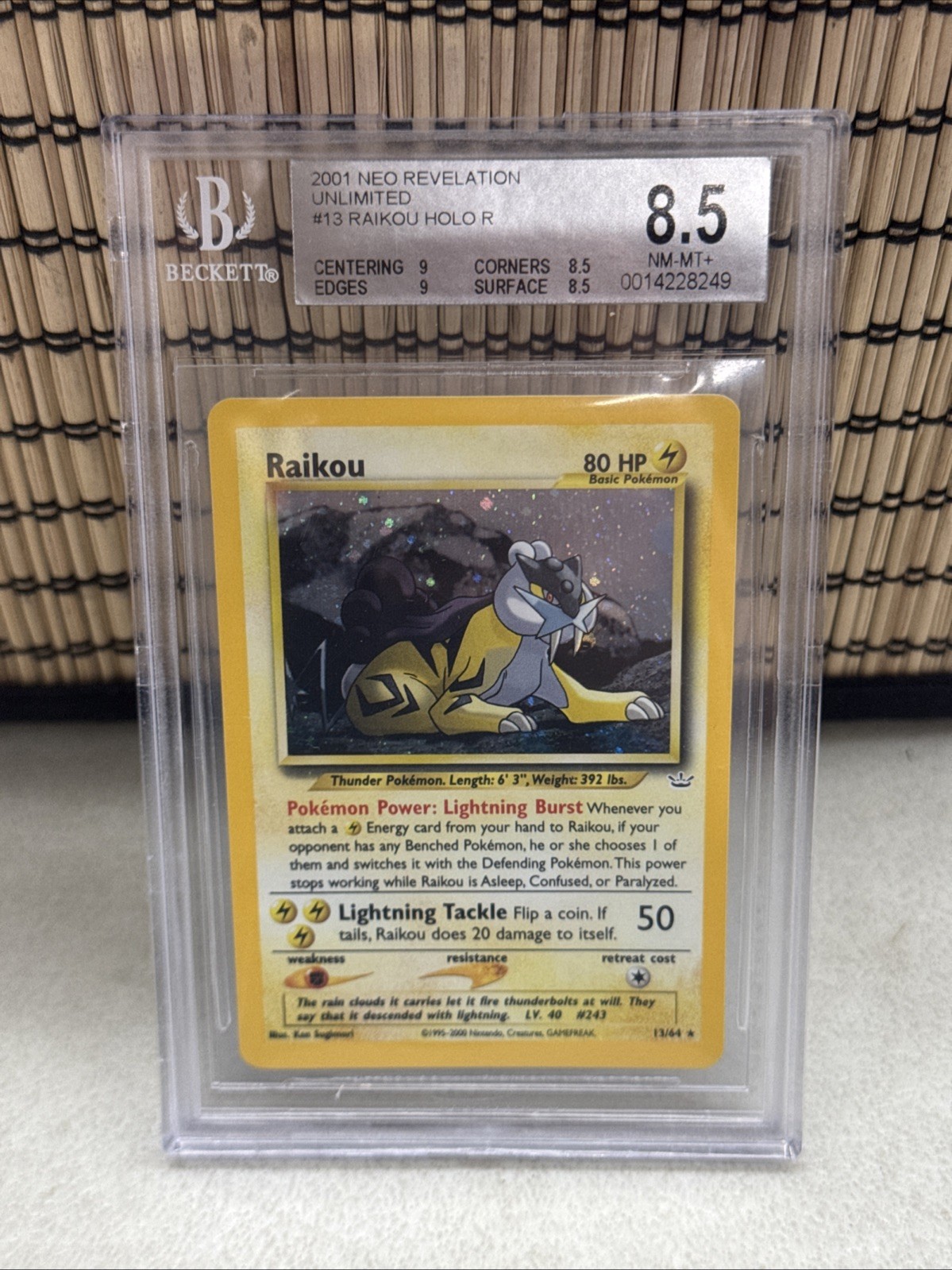 2001 Pokémon Raikou Holo Neo Revelation 13/64 BGS 8.5