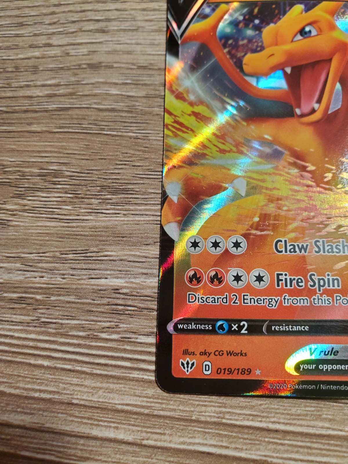 Pokémon 2020 Darkness Ablaze Charizard V 19/189 NM