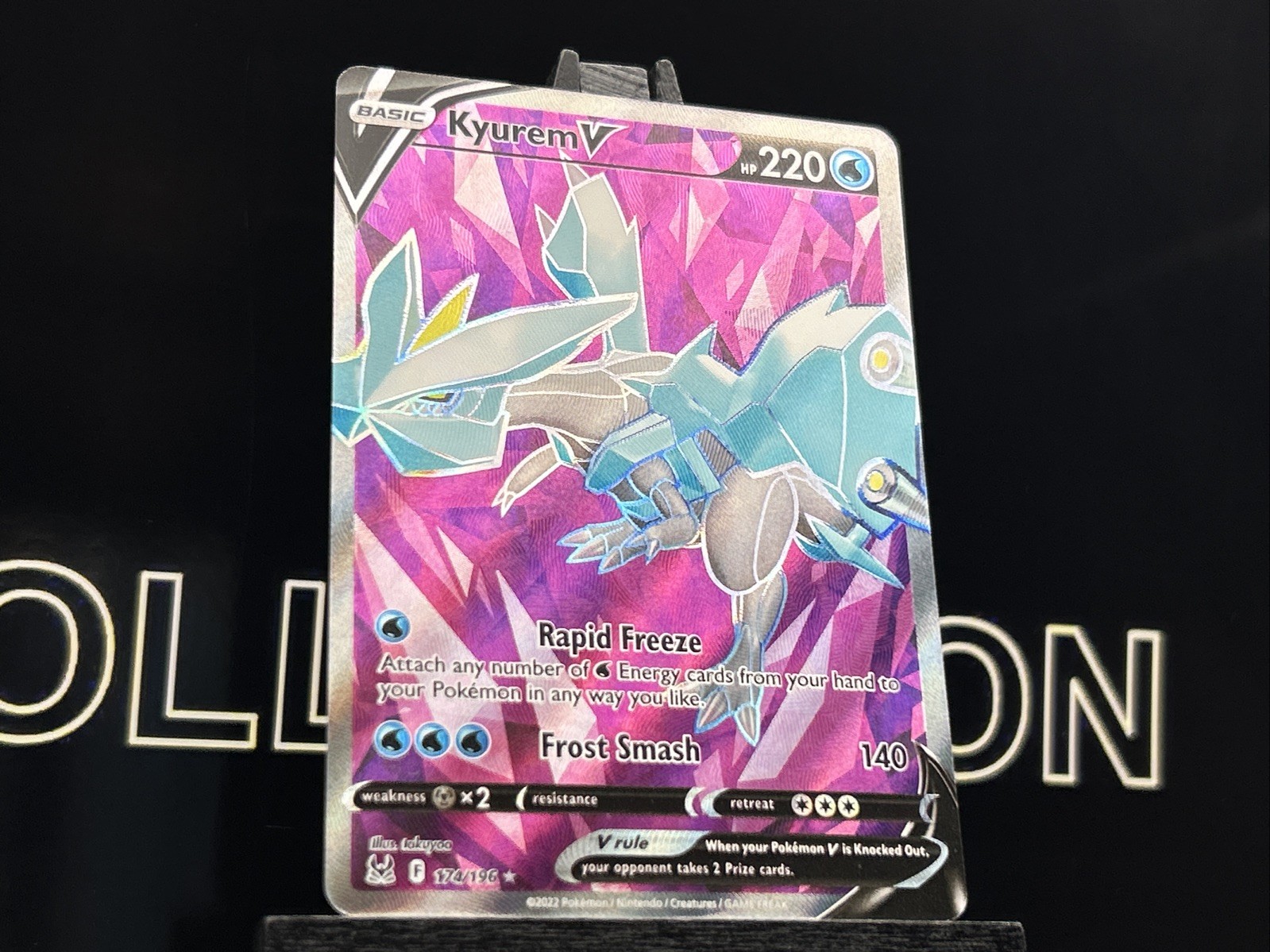 Pokémon Kyurem V Full Art 174/196 LOR Lost Origin NM