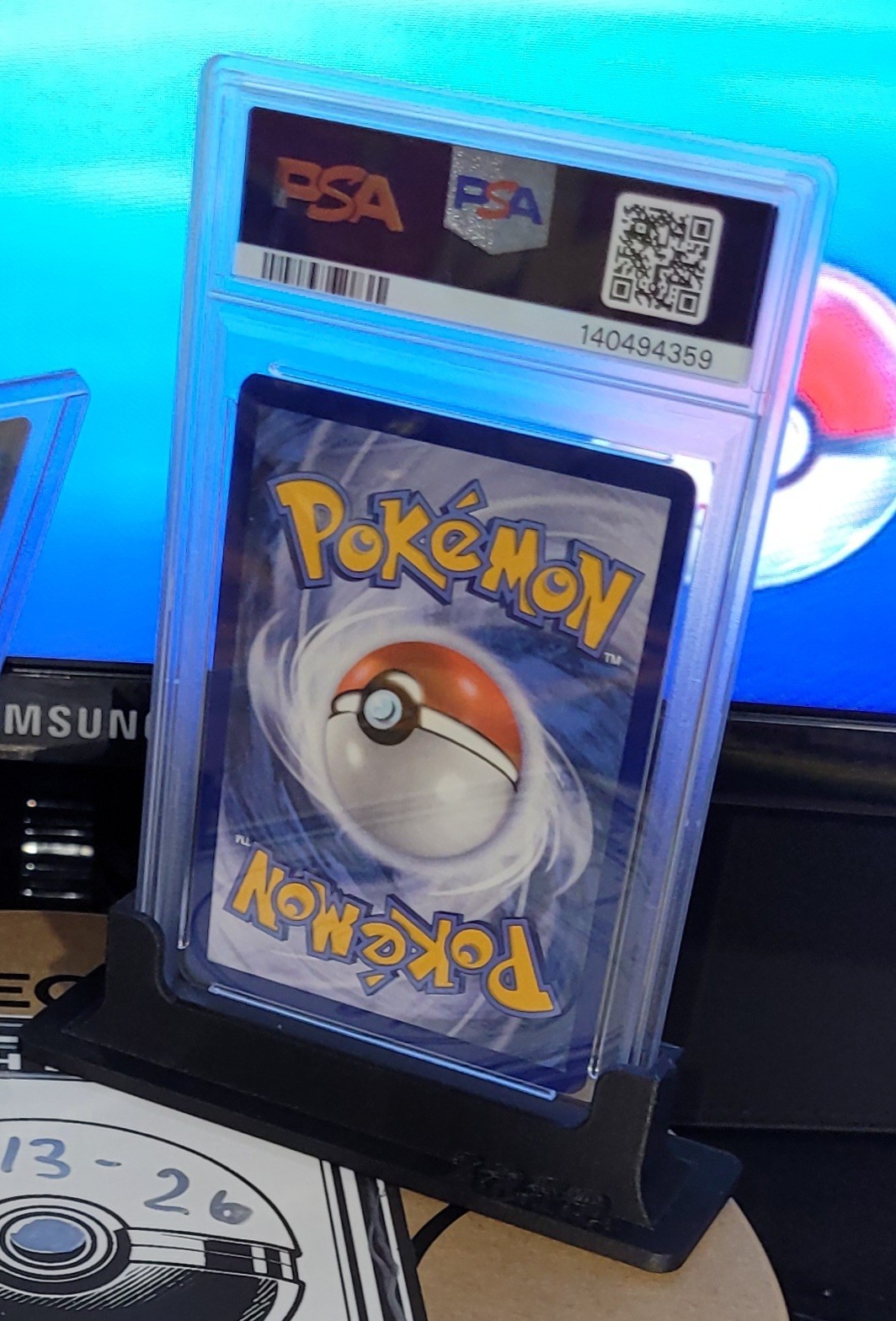 *Pitch Black E.R.T.P. Stand* Charizard V SWSH Sword & Shield Promo Card Holo FA
