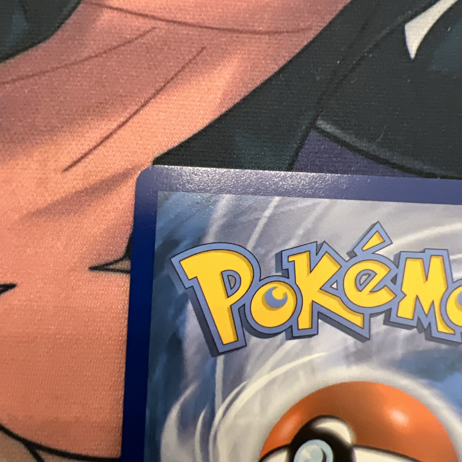 Pokémon TCG Charizard v Darkness Ablaze Holo Card 19/189