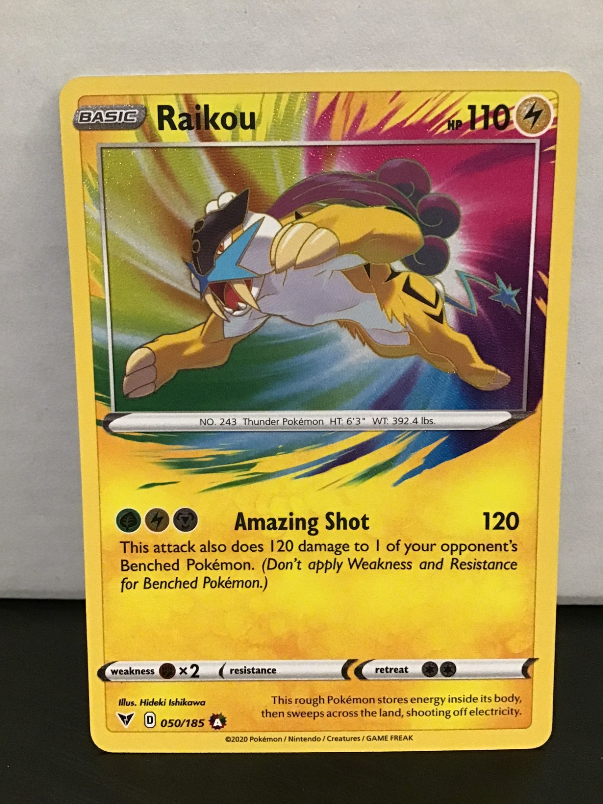 Raikou 050/185 Amazing Rare Pokemon Vivid Voltage Holo