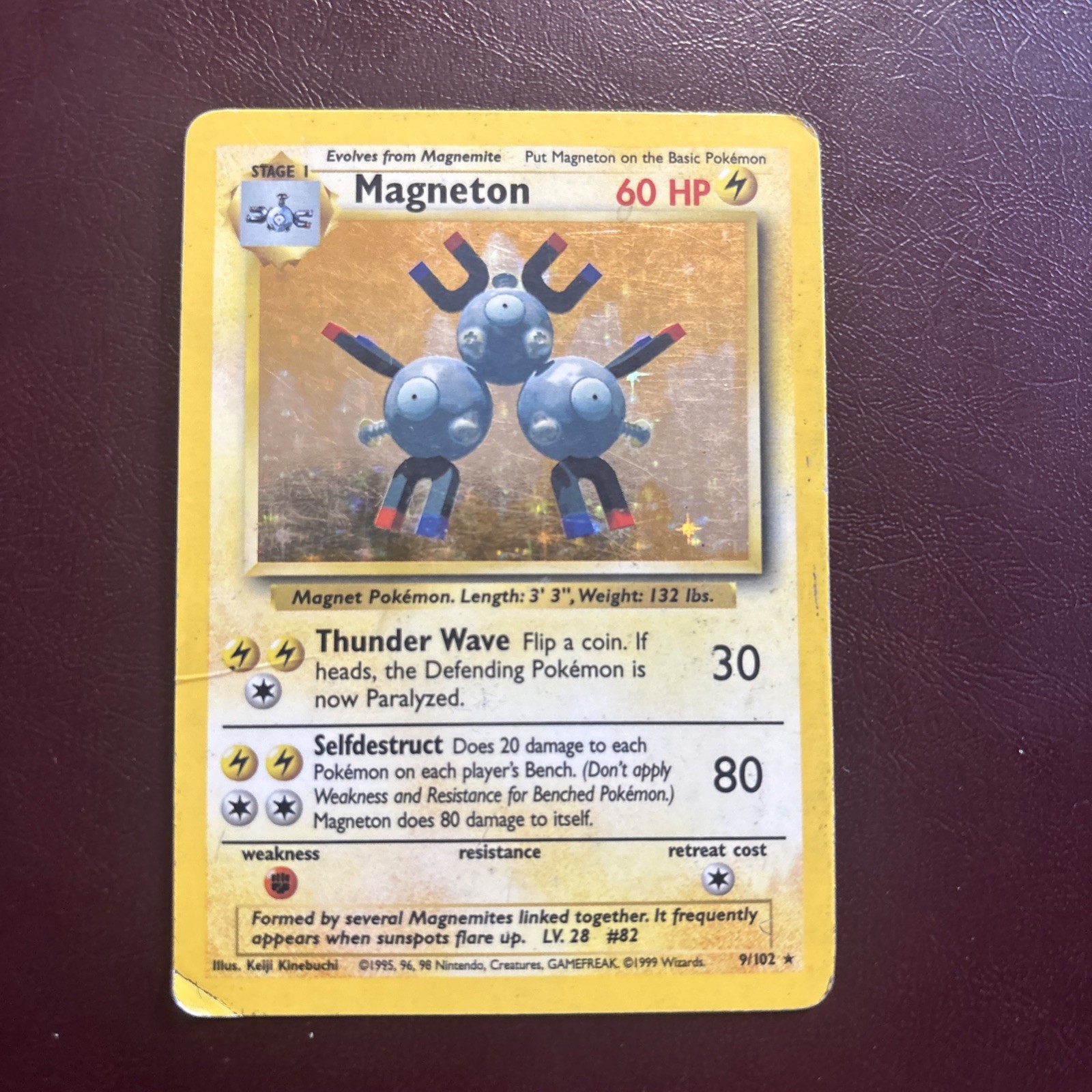 Magneton 009/102 Base Set Holo