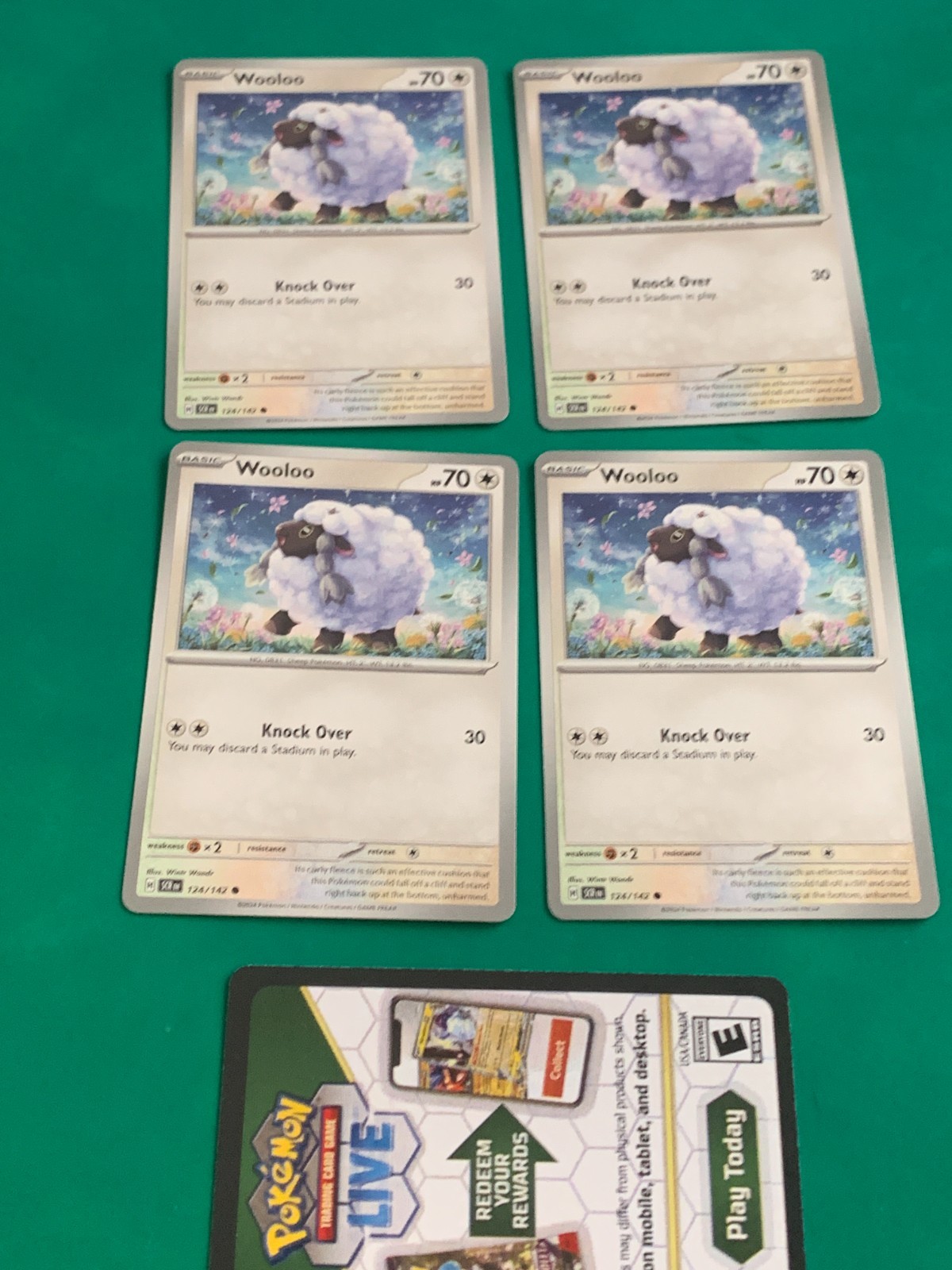 Wooloo 124/142 Pokemon Scarlet & Violet Stellar Crown + Code Card NM / UP