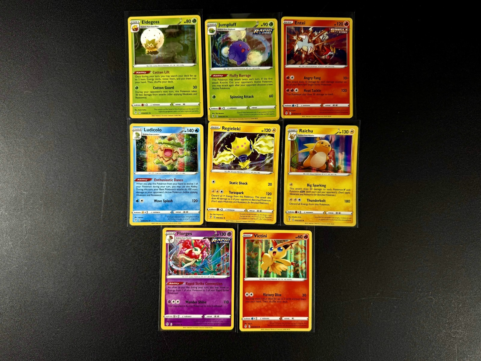 Pokemon TCG Evolving Skies – Complete Common/Uncommon/Holo Set – 132 Cards NM