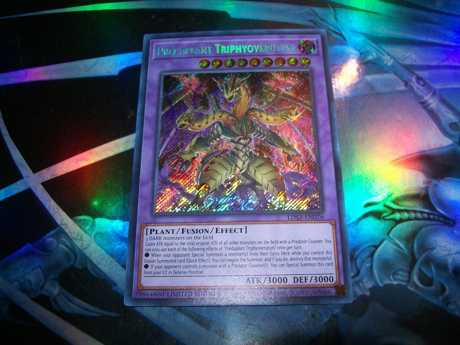 Predaplant Triphyoverutum Limited Edition Secret Rare LDS3-EN076 Yu-Gi-Oh!