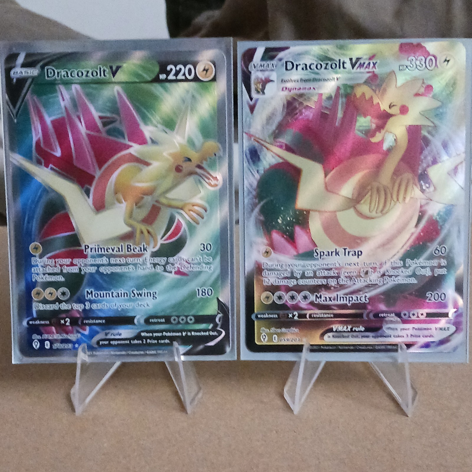 Dracozolt V 178/203 & Dracozolt Vmax 059/203 Pokemon Evolving Skies Full Art NM