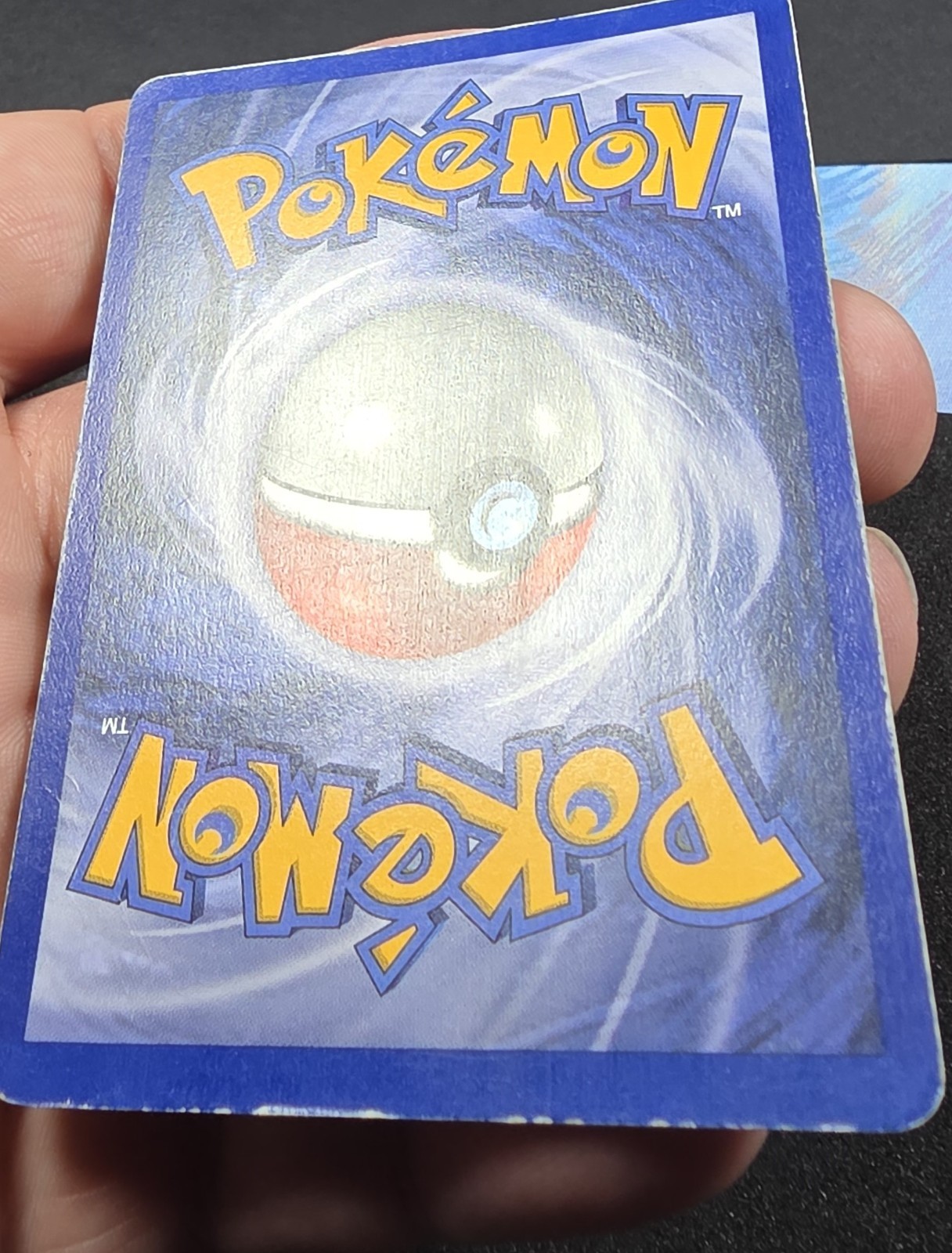 Blastoise 2/102 Base Set Holo Rare 100 HP Stage 2 Wizards Pokémon Card 1999