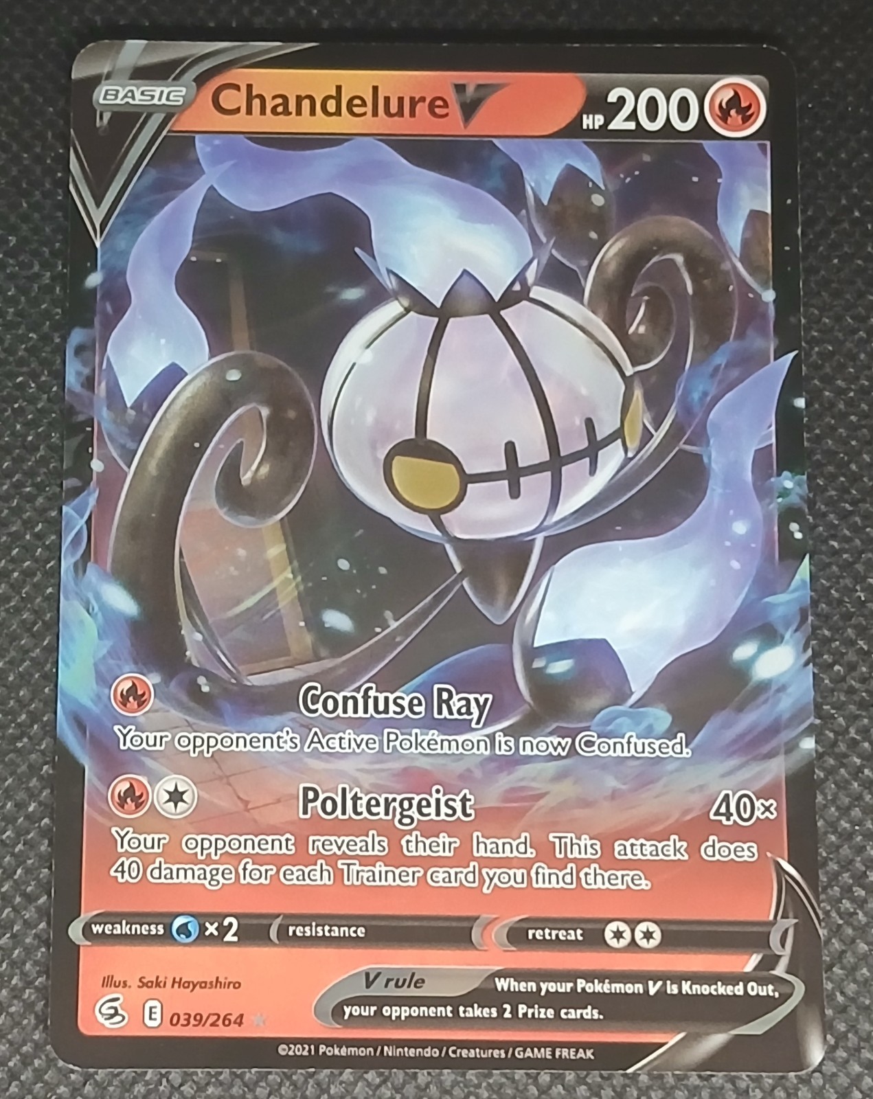 Chandelure V Holo Ultra Rare SWSH08: Fusion Strike 039/264 NM