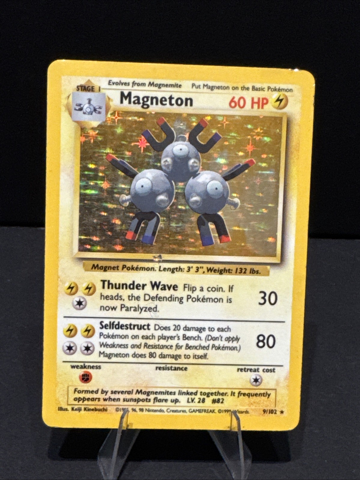 Magneton 009/102 Base Set Holo