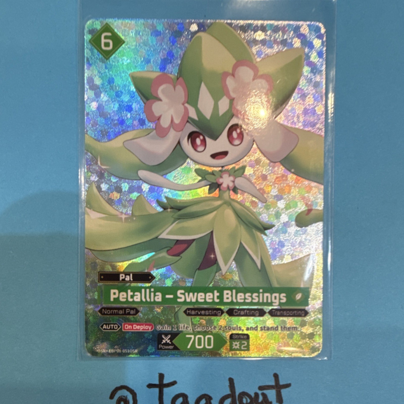 Palworld Petallia – Sweet Blessings Holo Pal 700 Power Cost 6 Normal Pal ENG