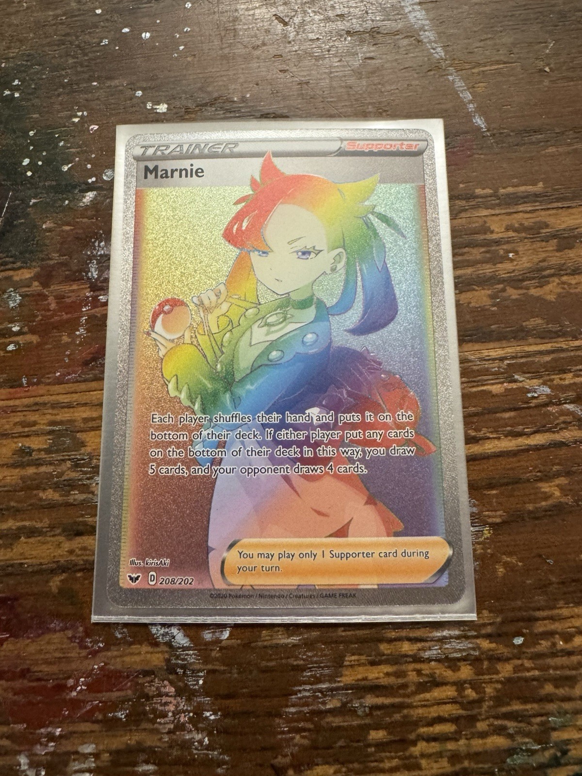 Marnie 208/202 Secret Rare Full Art Holo Trainer-Supporter Swsh01 2020 EN