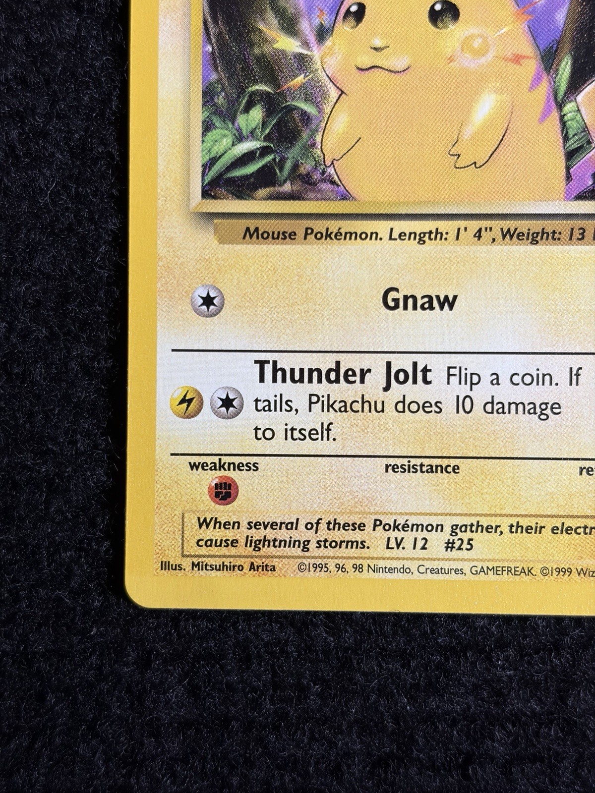 Pikachu 58/102 Base Set Pokemon Yellow Cheeks Unlimited Vintage WOTC 1999 NM