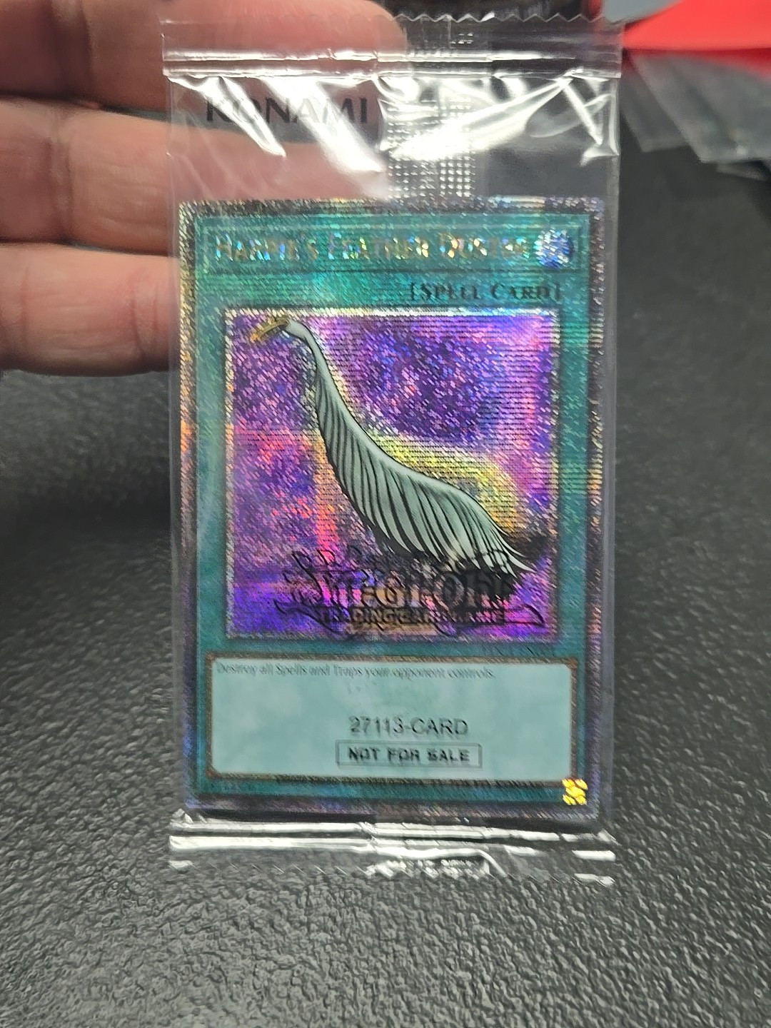 Yugioh Quarter Century Secret Rare Harpie’s Feather Duster EDC1-EN001 Sealed NM