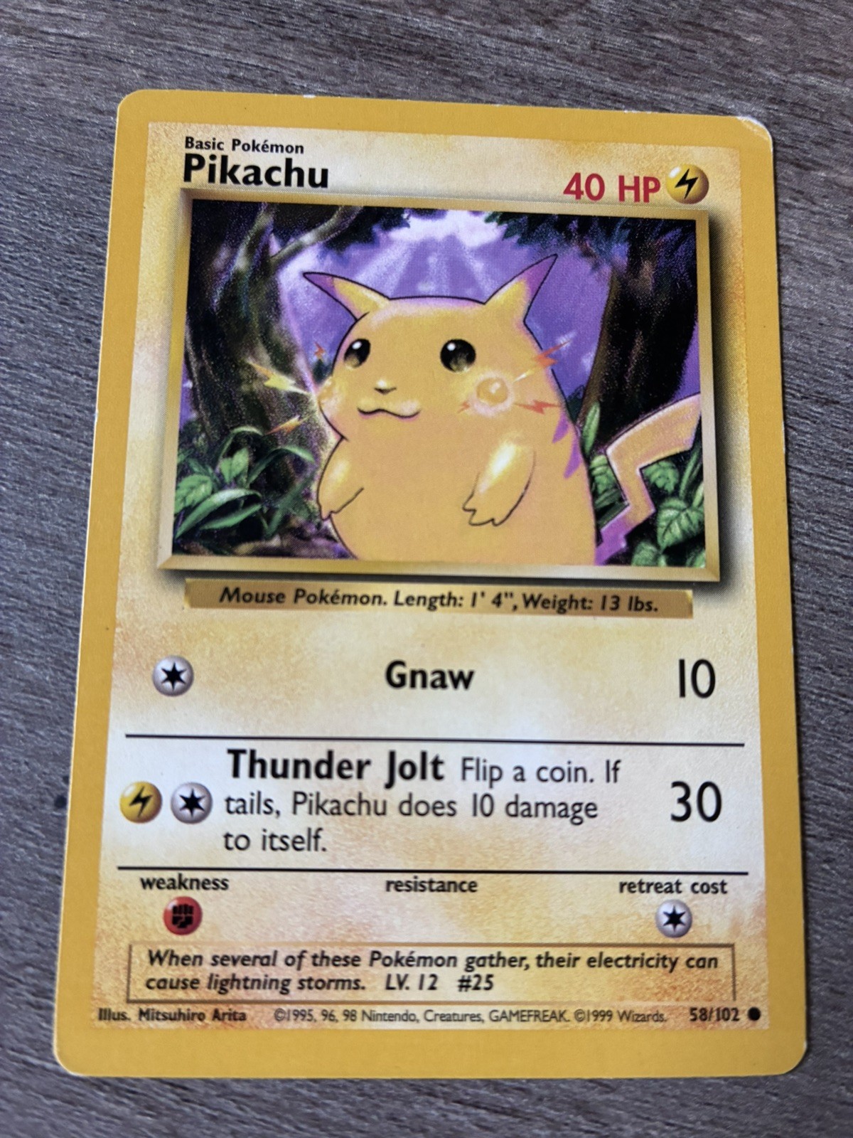 Pikachu 58/102 Base Set Unlimited Yellow Cheeks Pokemon Card MP