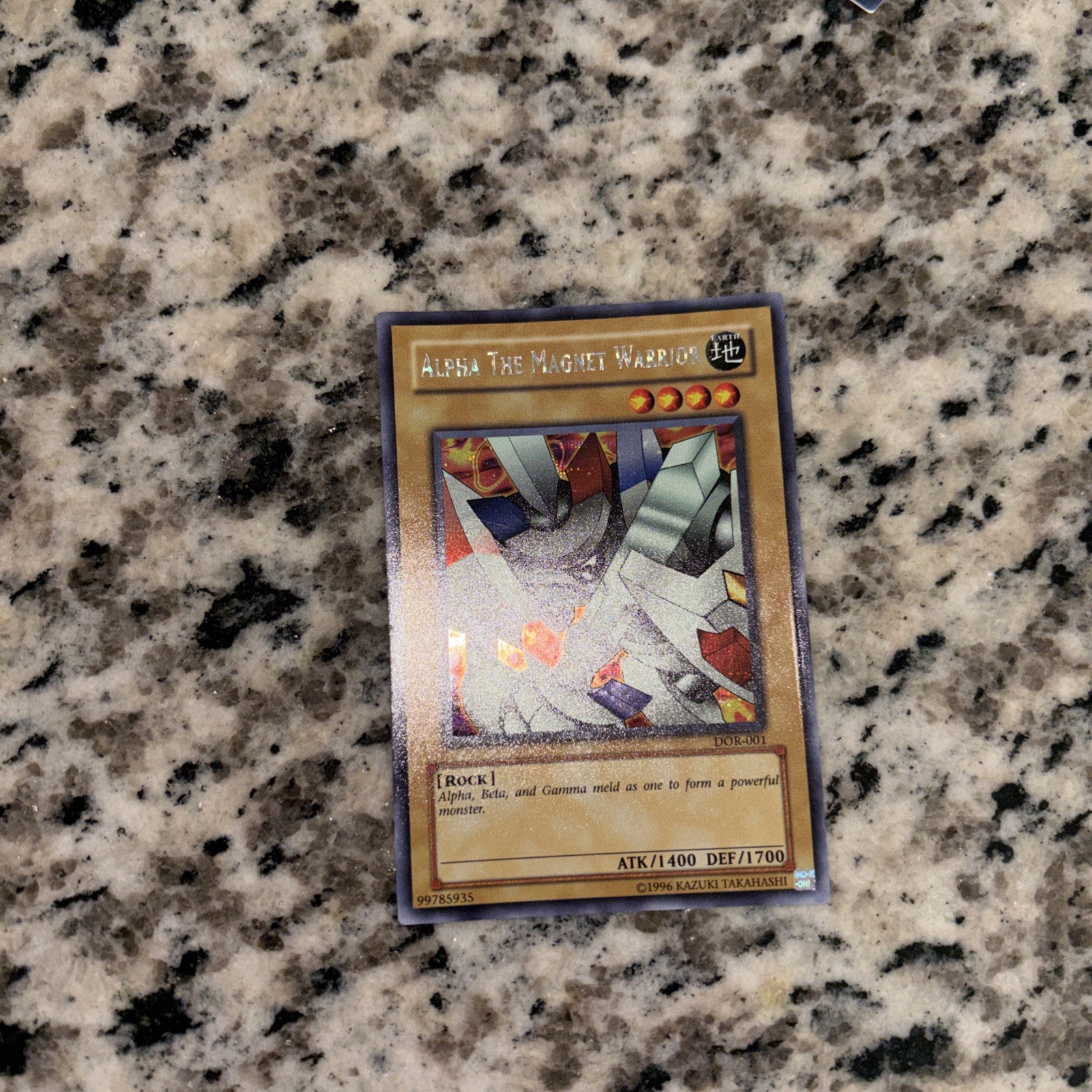 2005 Yu-Gi-Oh! Dark Revelation Volume 1 Alpha The Magnet Warrior Super Rare NM