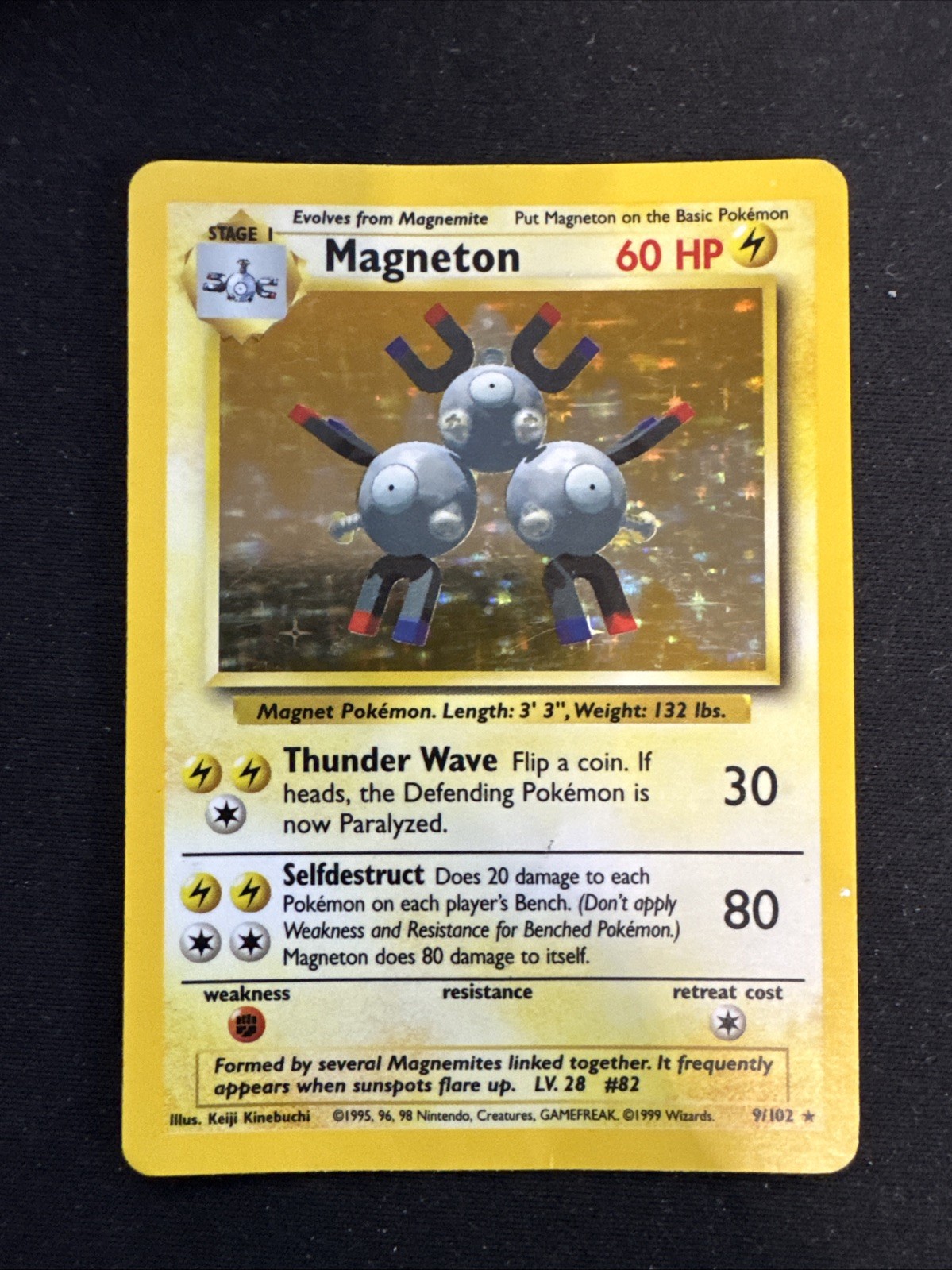 Magneton 009/102 Base Set Holo