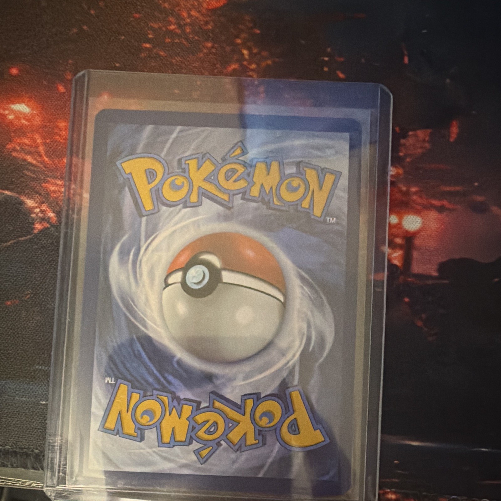 The Pokémon Company Chandelure 103/086 Sv: White Flare IR Holo ENG HP150