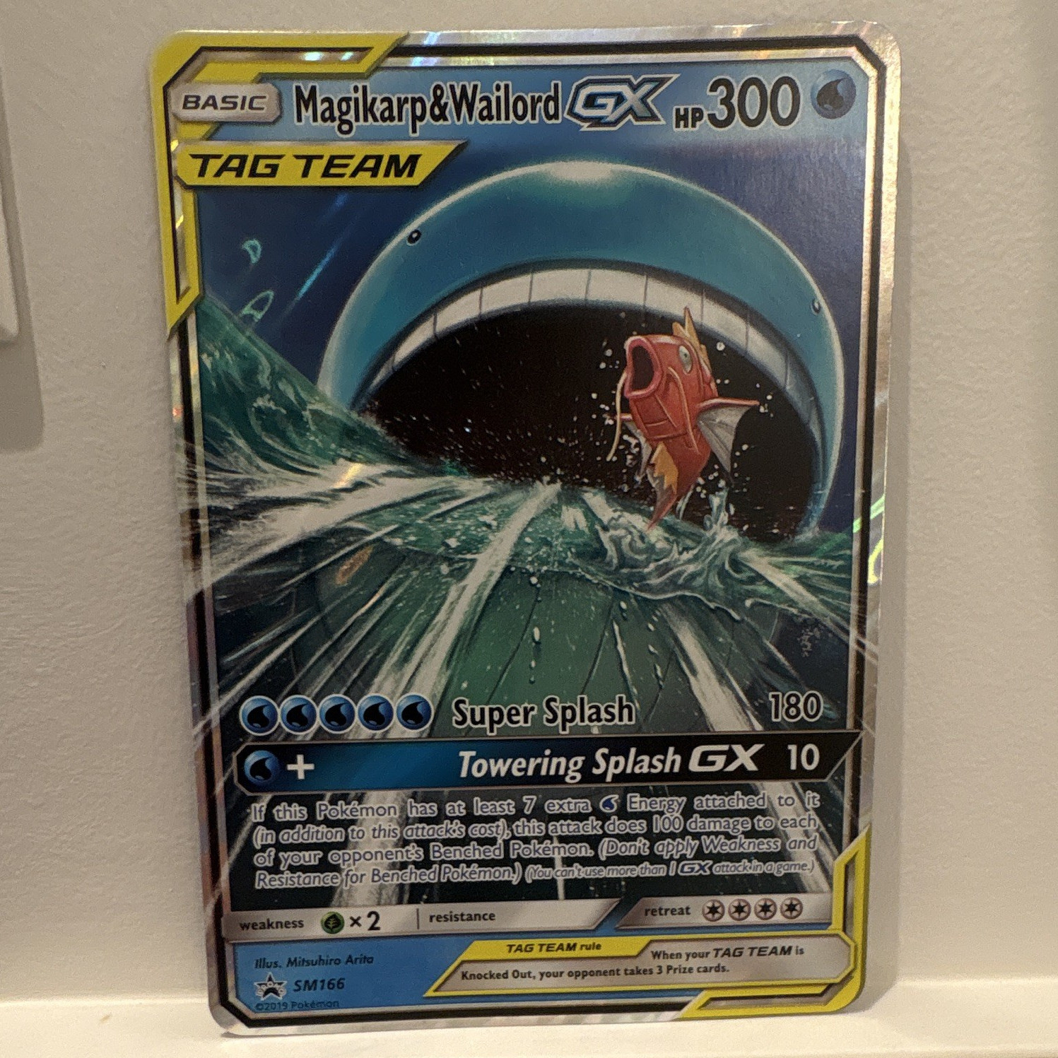 The Pokémon Company Magikarp & Wailord GX SM166 TAG TEAM Promo Holo Jumbo Card