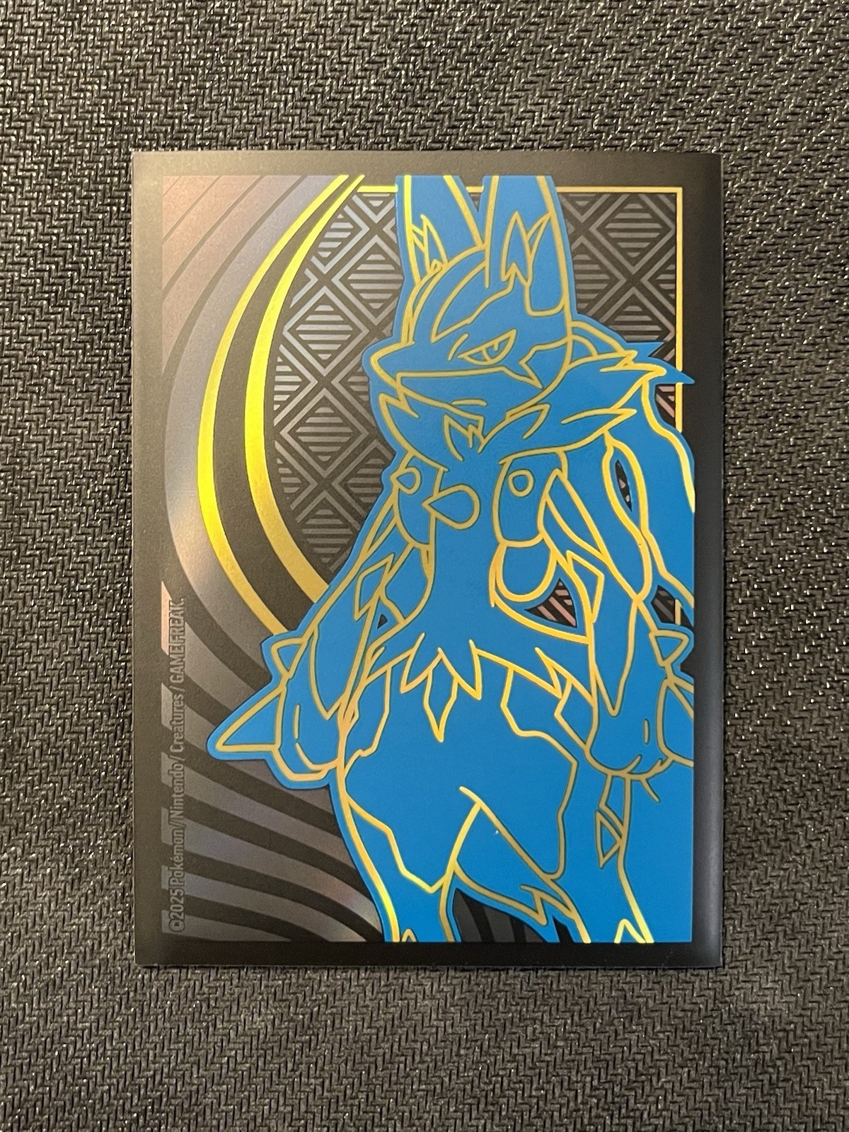 Pokemon Kyurem V 174/196 Lost Origin Ultra Rare Near Mint