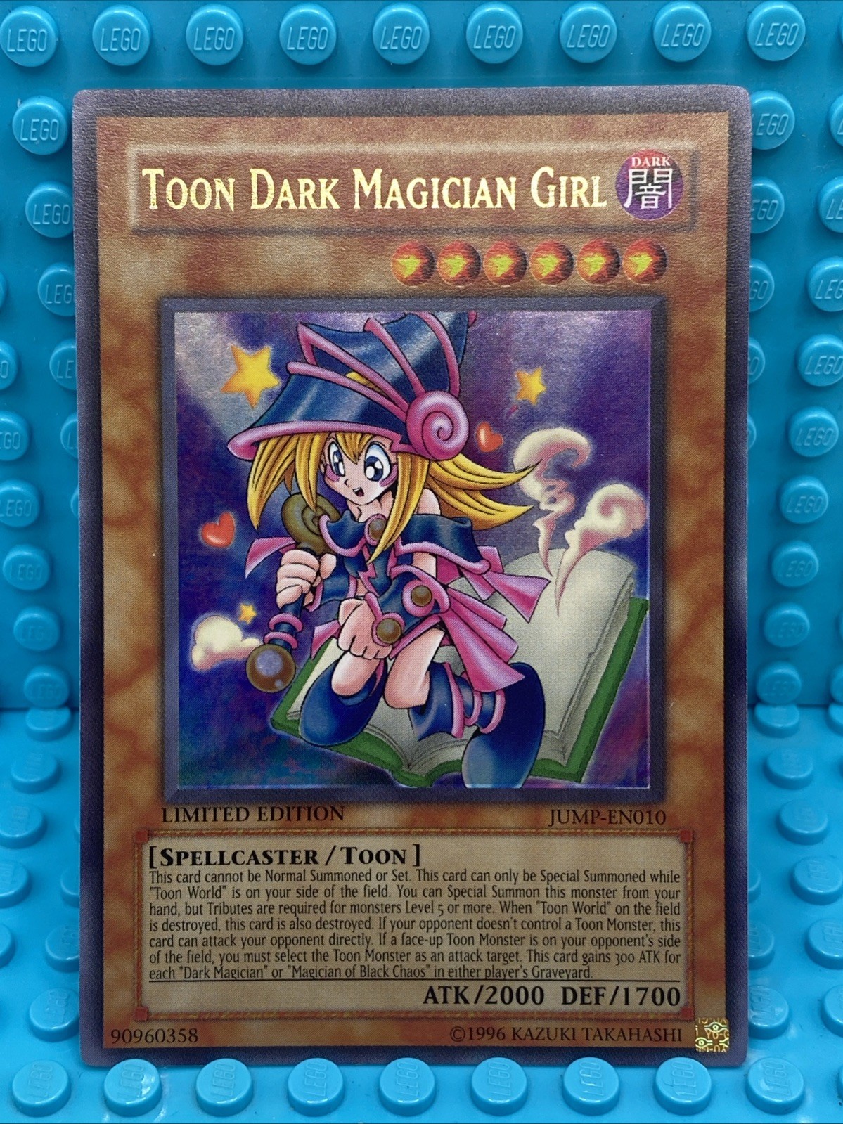 Yugioh! Toon Dark Magician Girl JUMP-EN010 Ultra Rare LP
