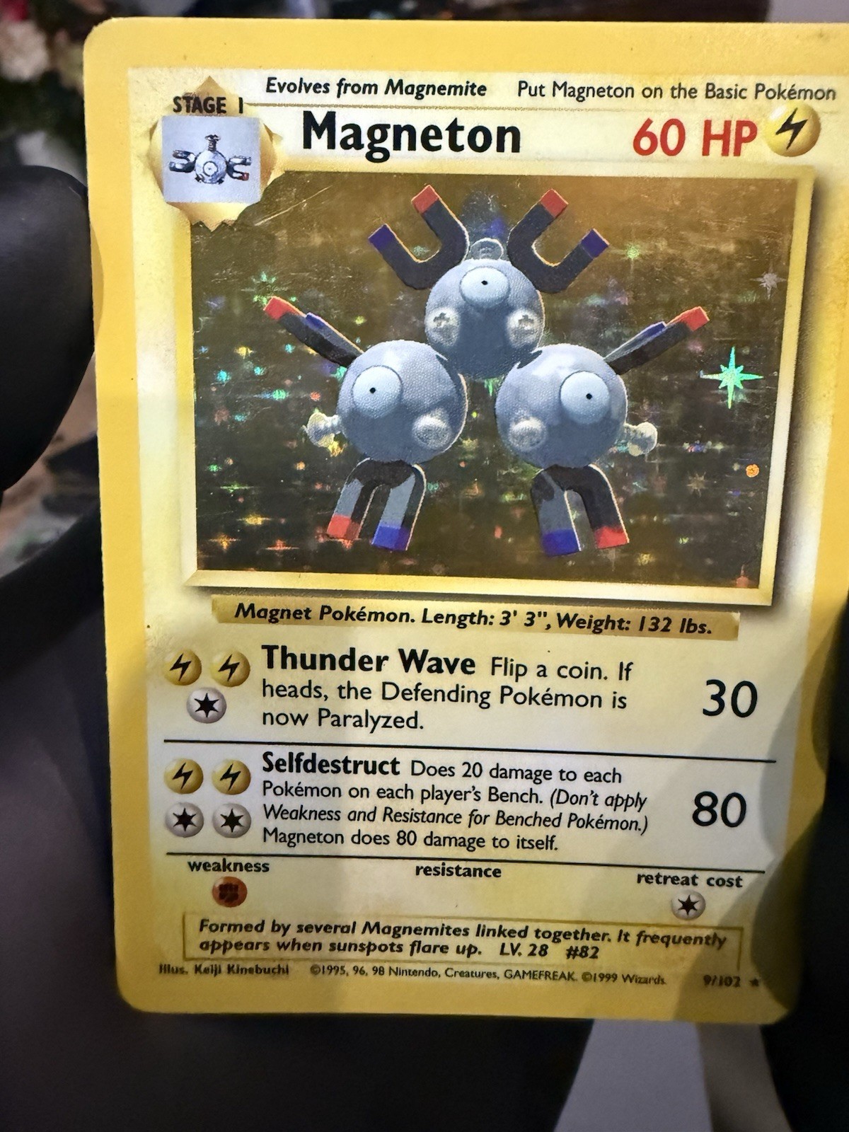 Magneton 009/102 Base Set Holo