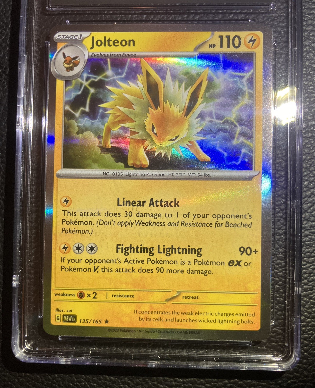 Pokemon TCG Ink Bleed Error Jolteon CGC 8.5 Scarlet Violet 151 135/165