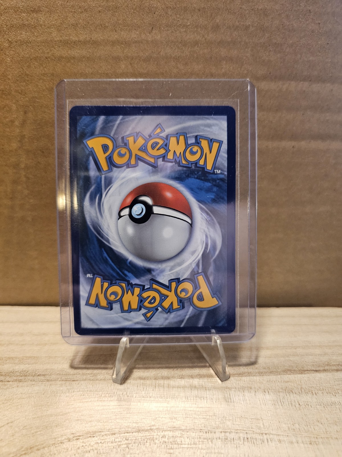 Pokémon TCG Zacian 082/185 Swsh04: Vivid Voltage Holo Amazing Rare MINT/NM Card