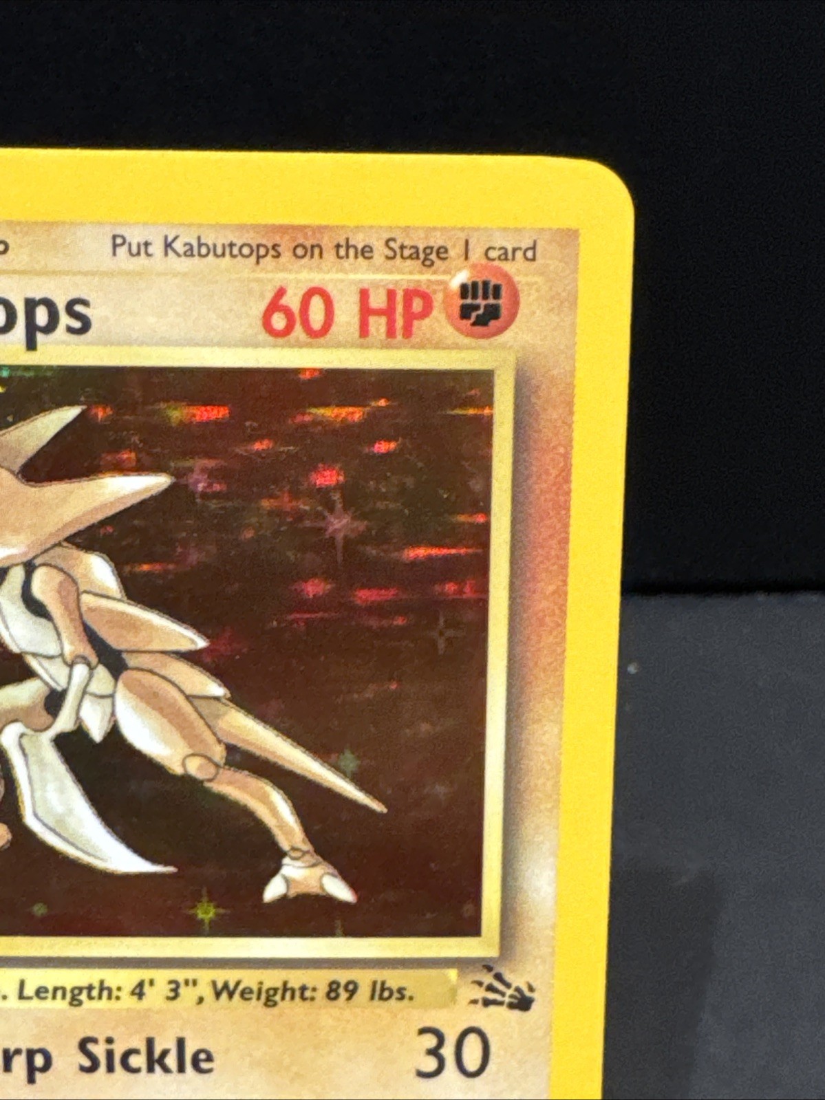 Kabutops 9/62 Fossil Holo (First Edition)