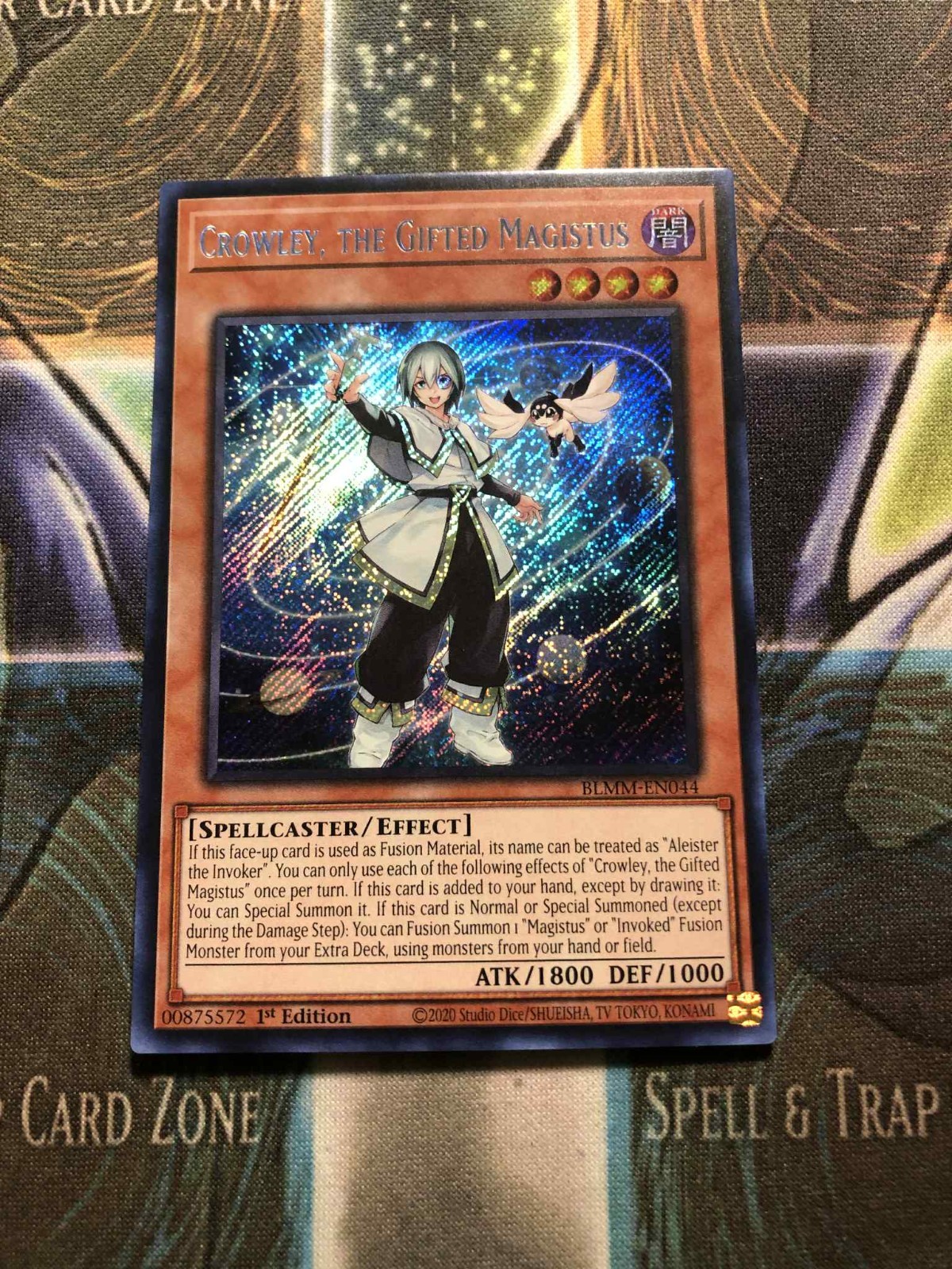 *** CROWLEY, THE GIFTED MAGISTUS *** 1ST EDITION SECRET RARE BLMM-EN041 YUGIOH!