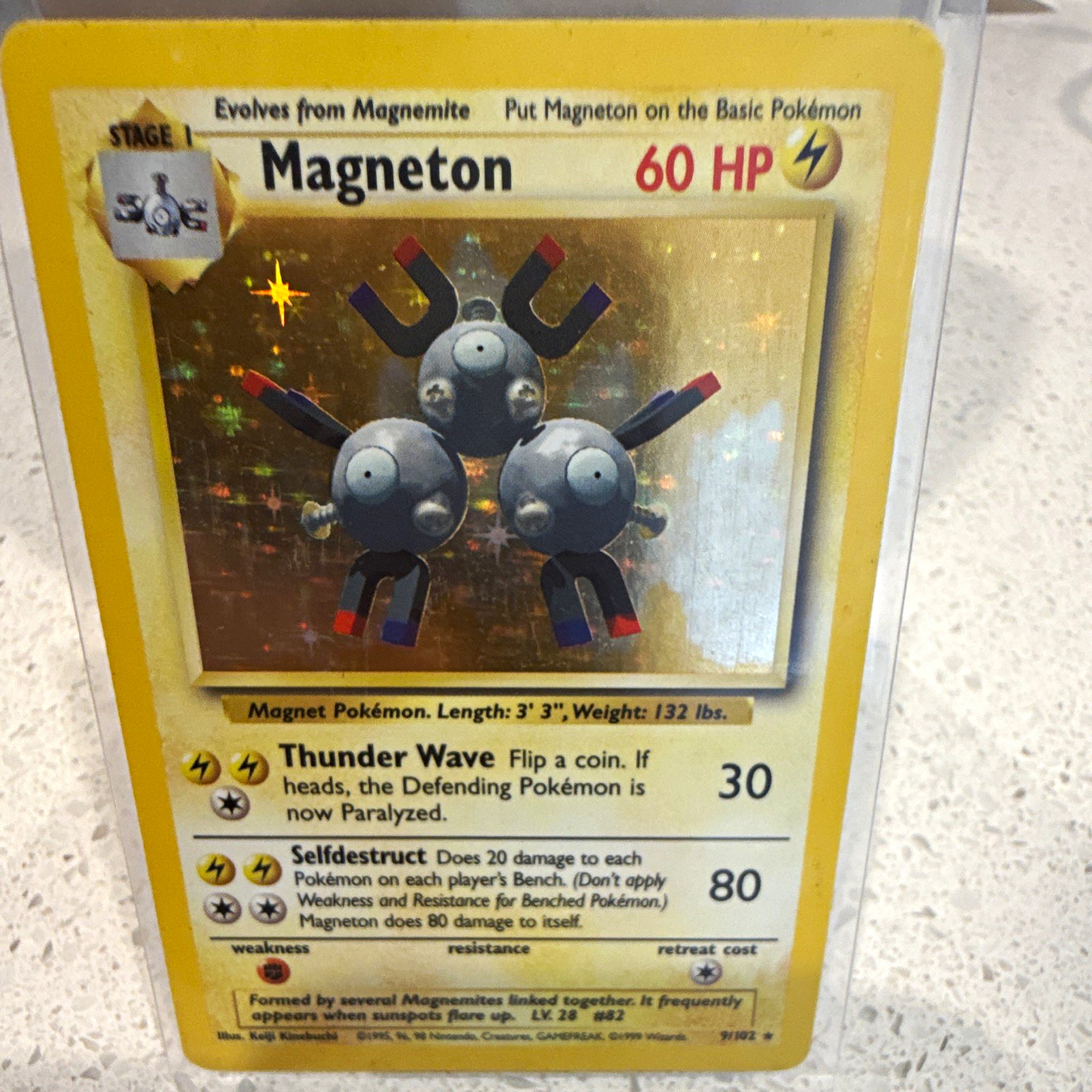 Wizards of the Coast Pokemon TCG Magneton 9/102 Base Set Holo Rare ENG 1999 60