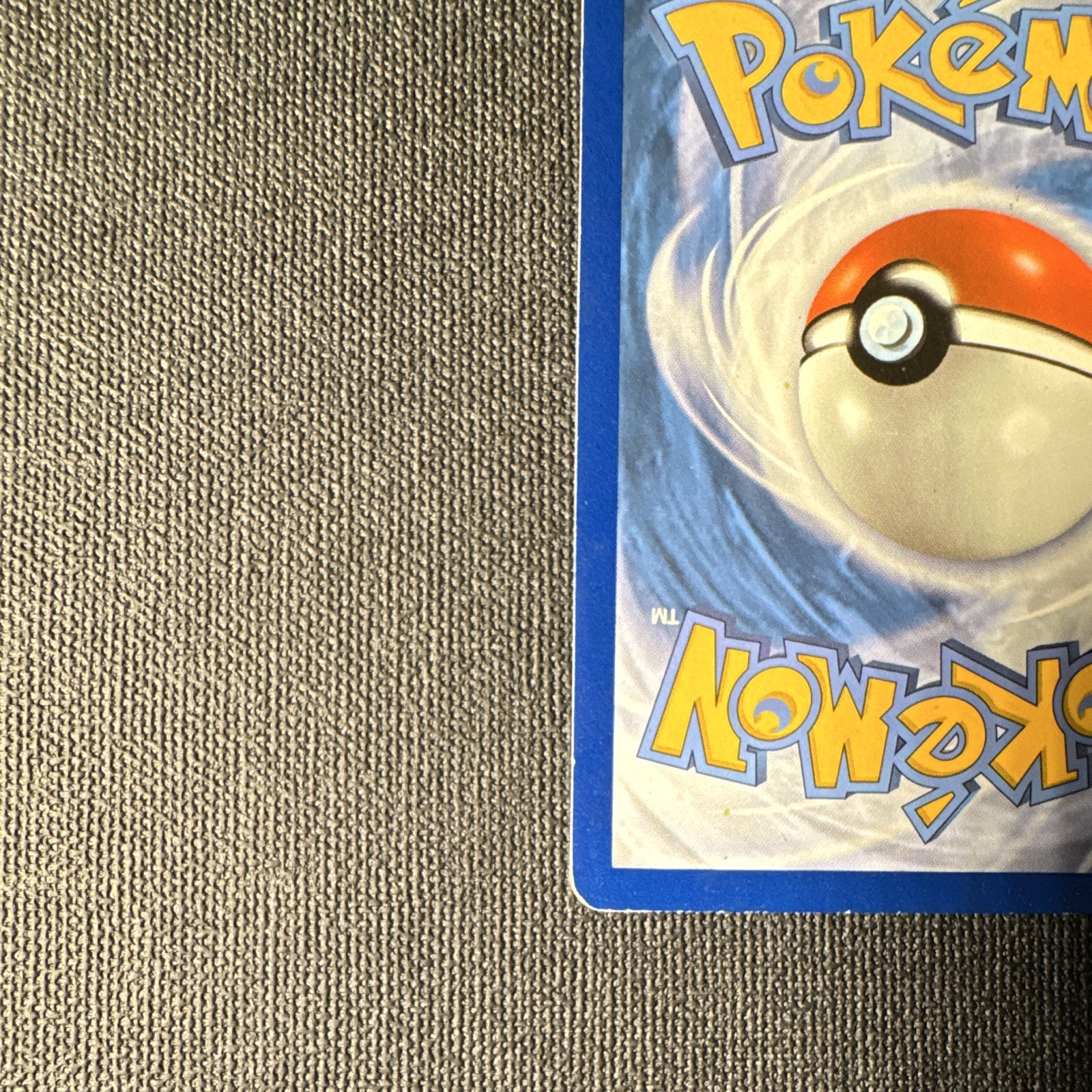 The Pokémon Company Reshiram Black & White 113/114 Celebrations