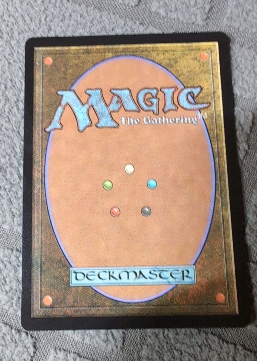 Pearl Medallion Commander Masters Regular
