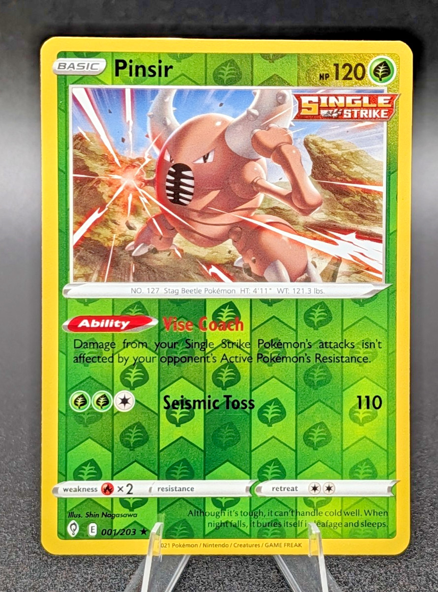 Pokémon Pinsir – 001/203 : Evolving Skies (Reverse Holo)