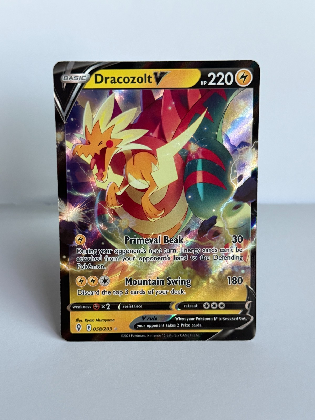 Pokémon Dracozolt V – SWSH07: Evolving Skies Holo (English)