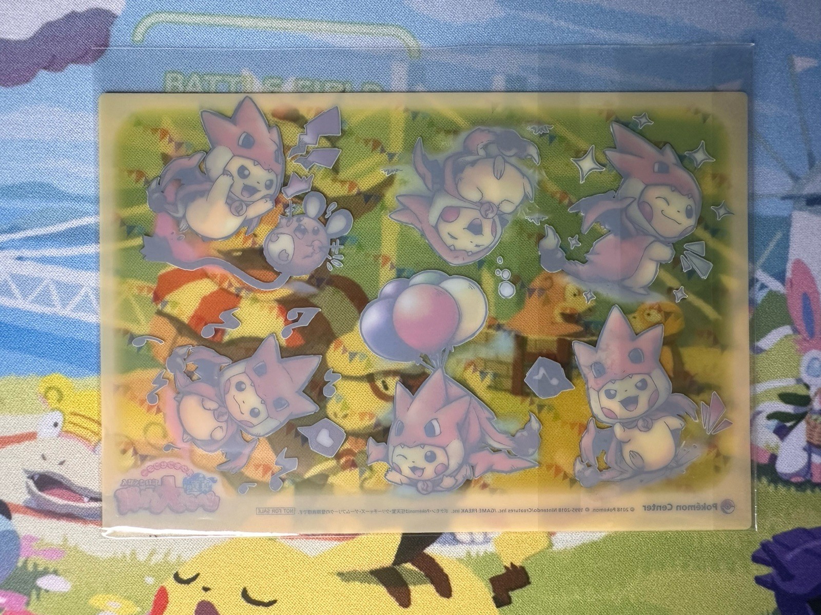 NM Charizard Poncho Wearing Pikachu Clear Card 2018 Pokemon Center Clear Card!!