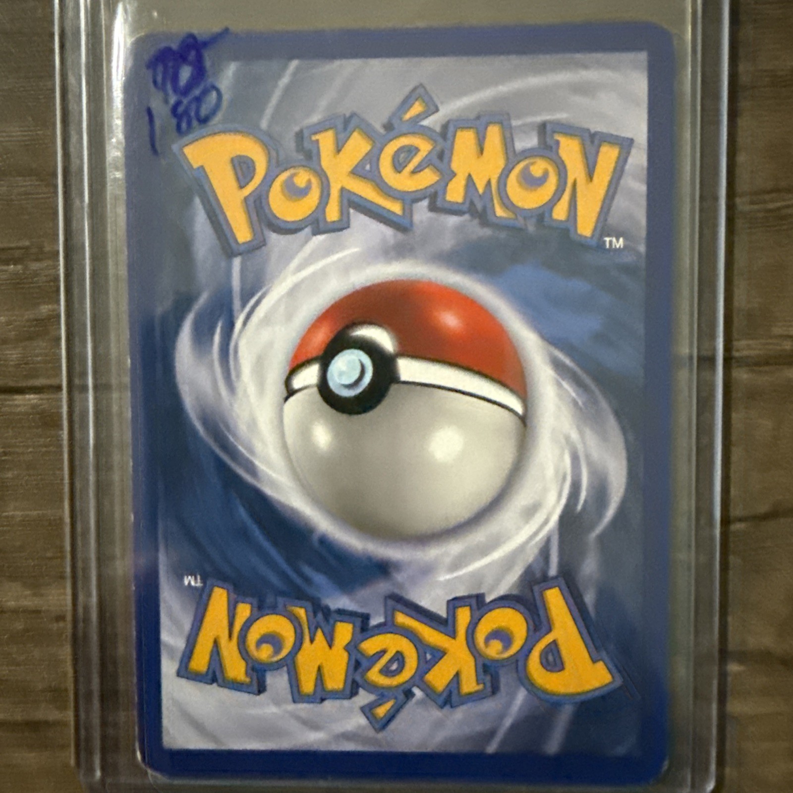 Flying Pikachu Holo 💫 (113/111 Rising Rivals) (LP) Latin language!!!!