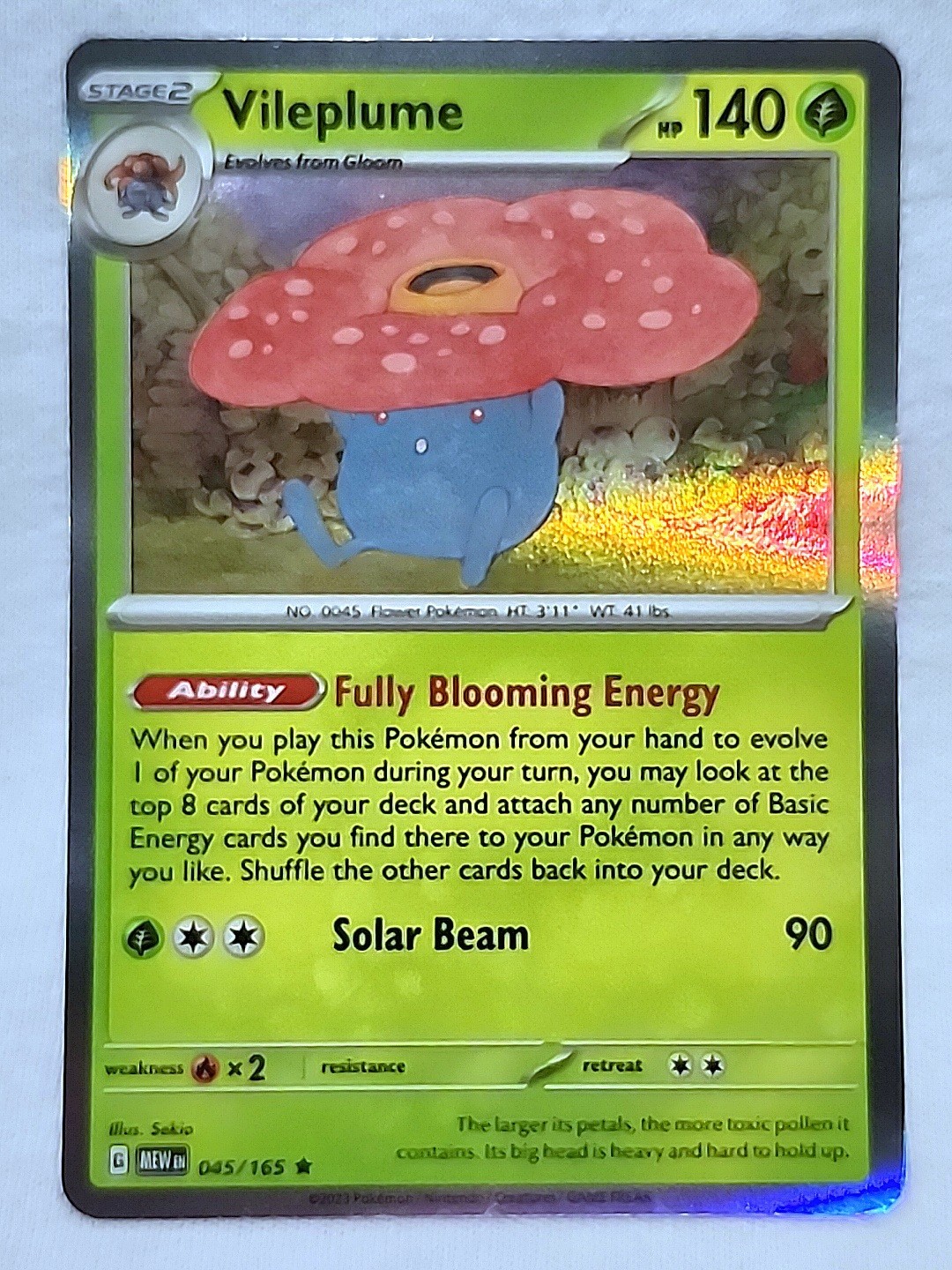 Vileplume 045/165 Holo Rare Pokémon Scarlet & Violet: 151