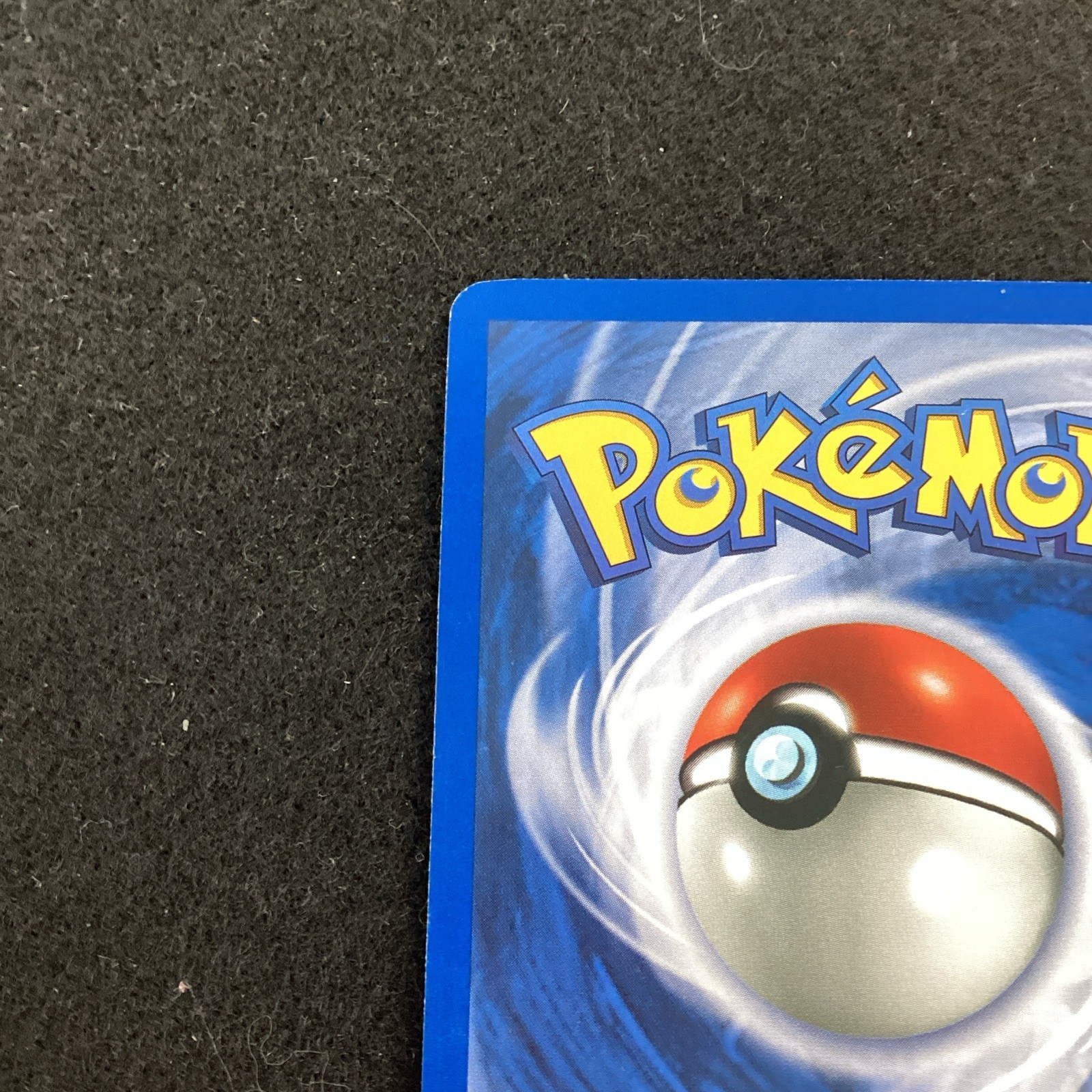 Scyther 017/130 Base Set 2 Pokemon TCG Card Holo Rare Vintage 2000
