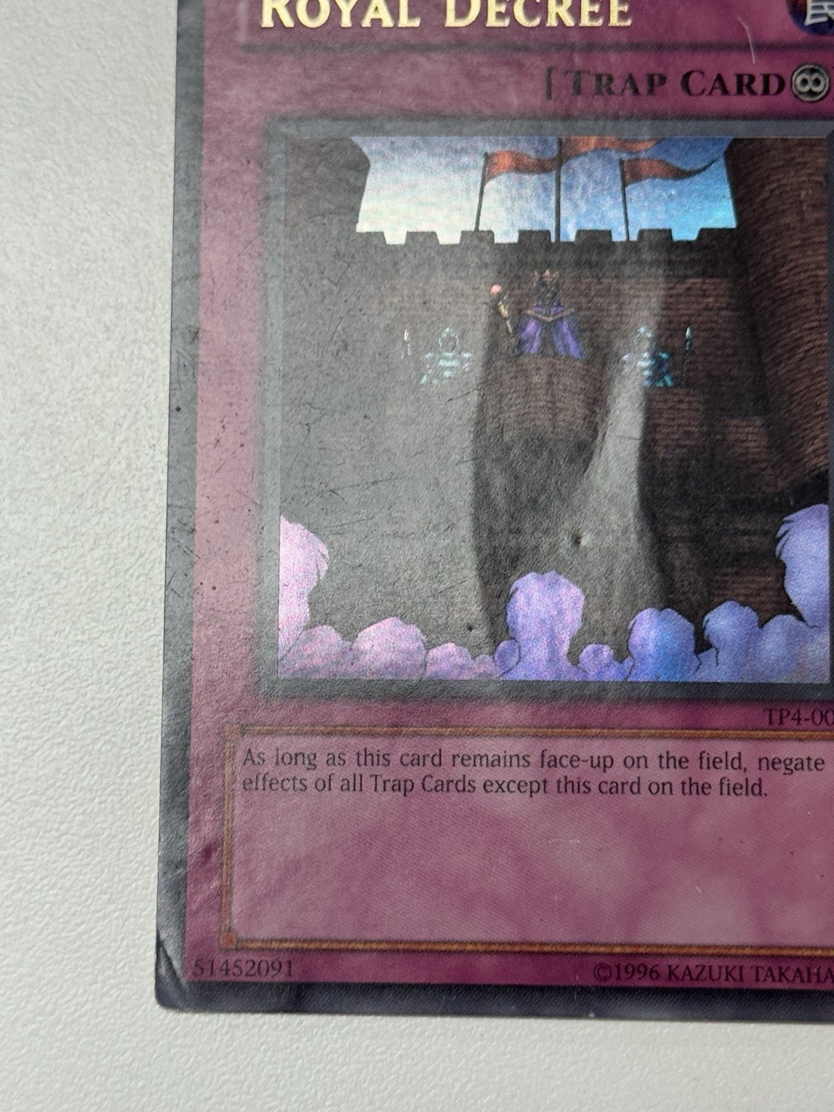 Royal Decree TP4-001 Tournament Pack 4 Unlimited Ultra Rare #4 Damaged