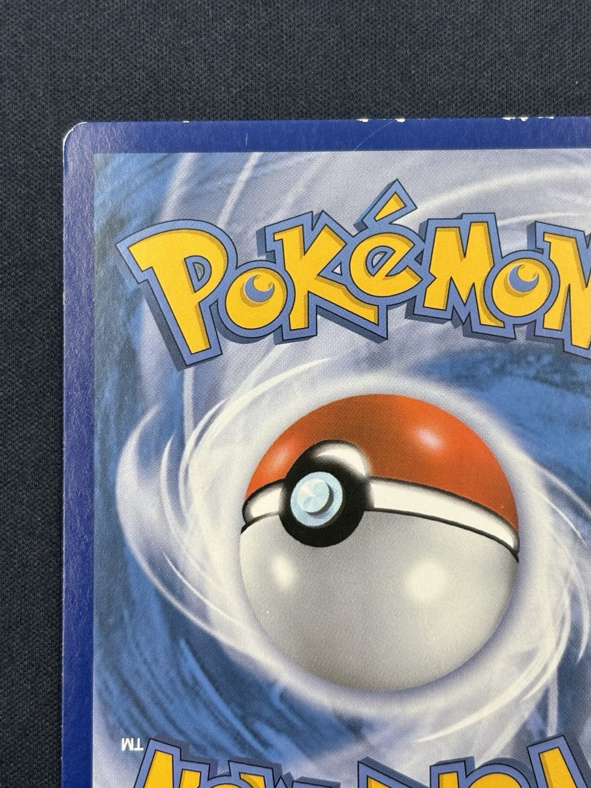 (Holo Bleed) Charizard 11/108 Evolutions Holo Pokemon Single
