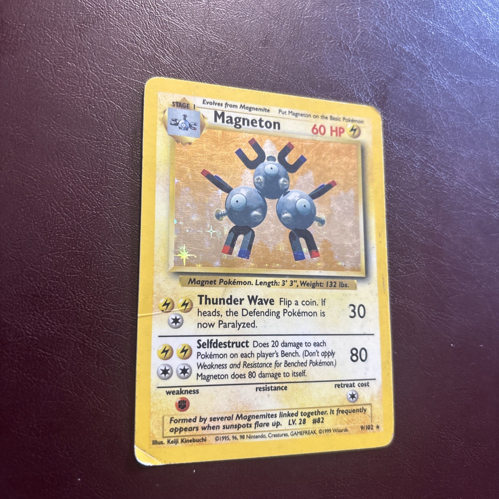 Magneton 009/102 Base Set Holo