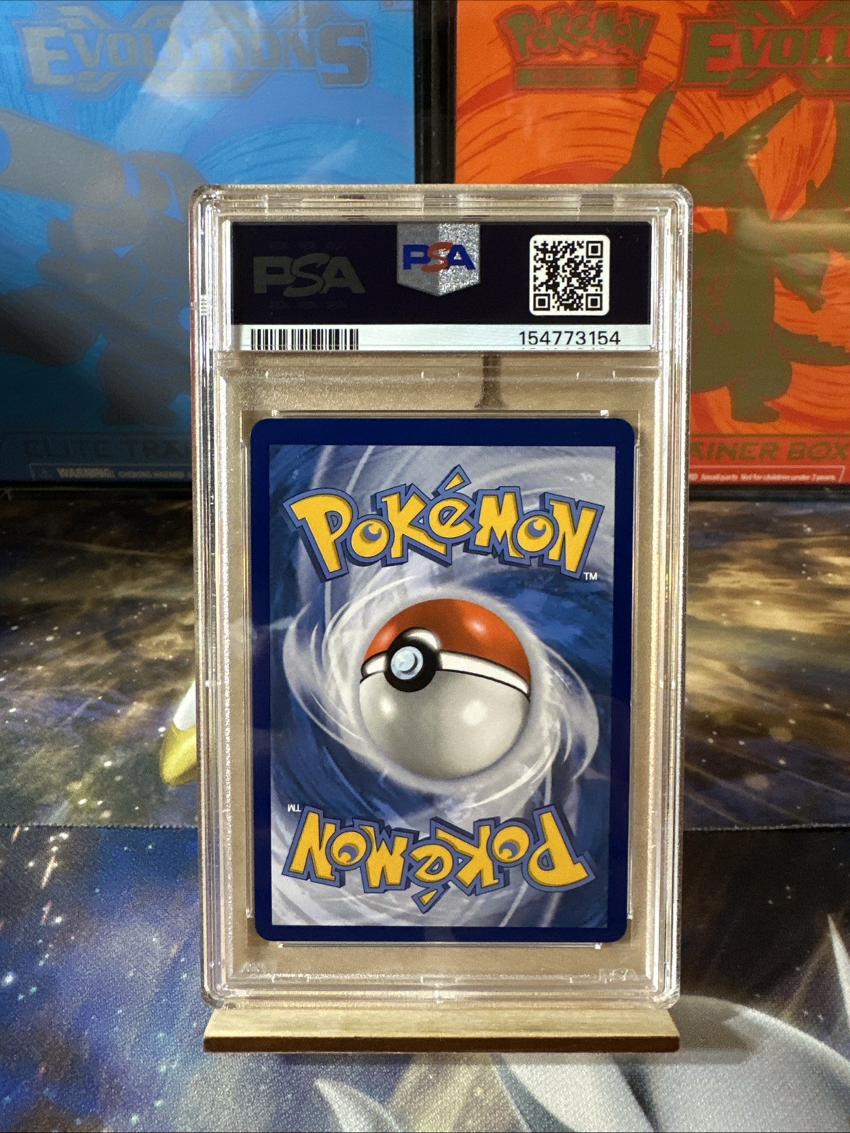 Charizard V (Full Art) 153/172 Swsh09: Brilliant Stars Holo PSA 7