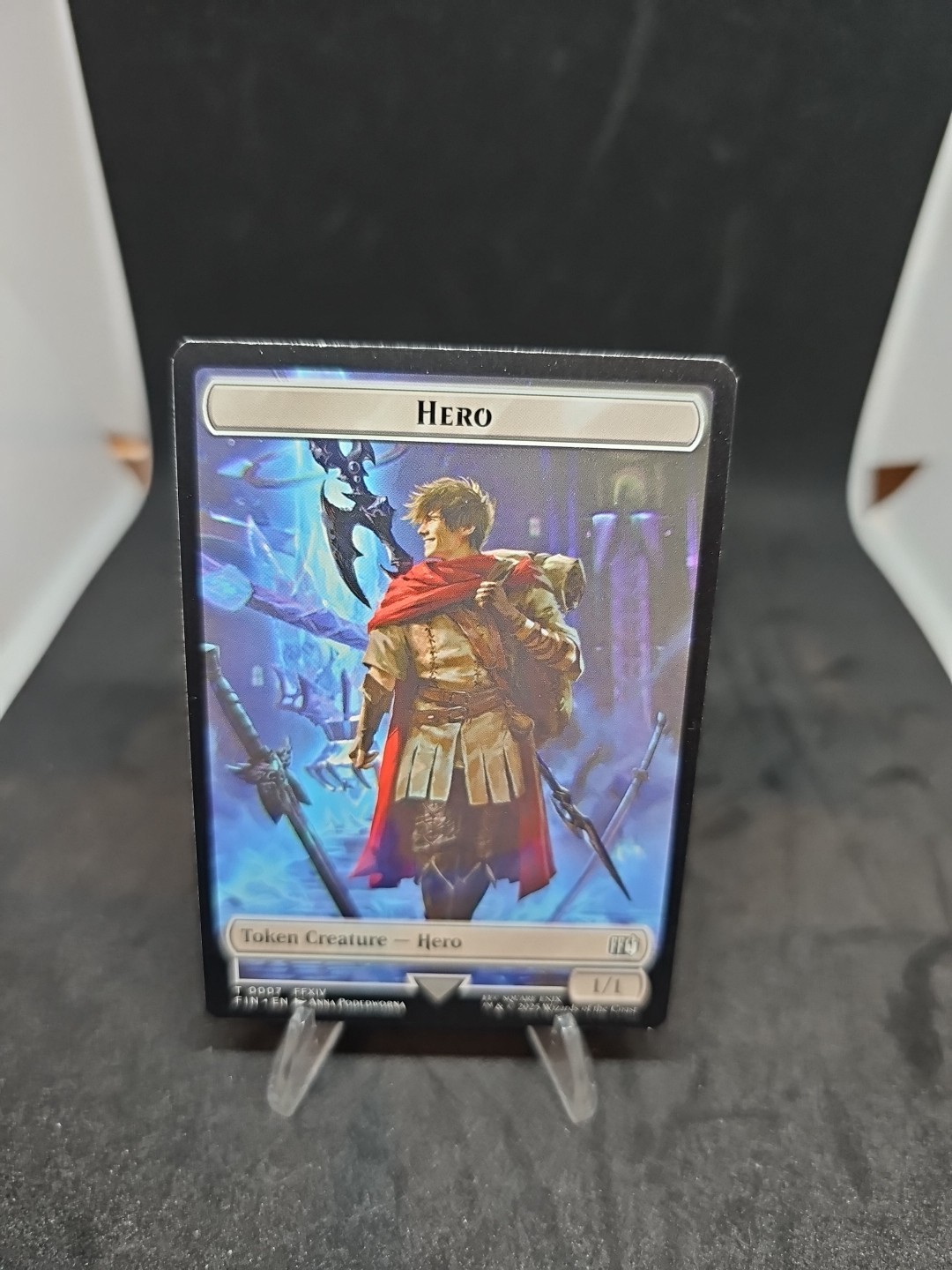 Hero (0007) Bird (0016) Double-Sided Token Final Fantasy Regular